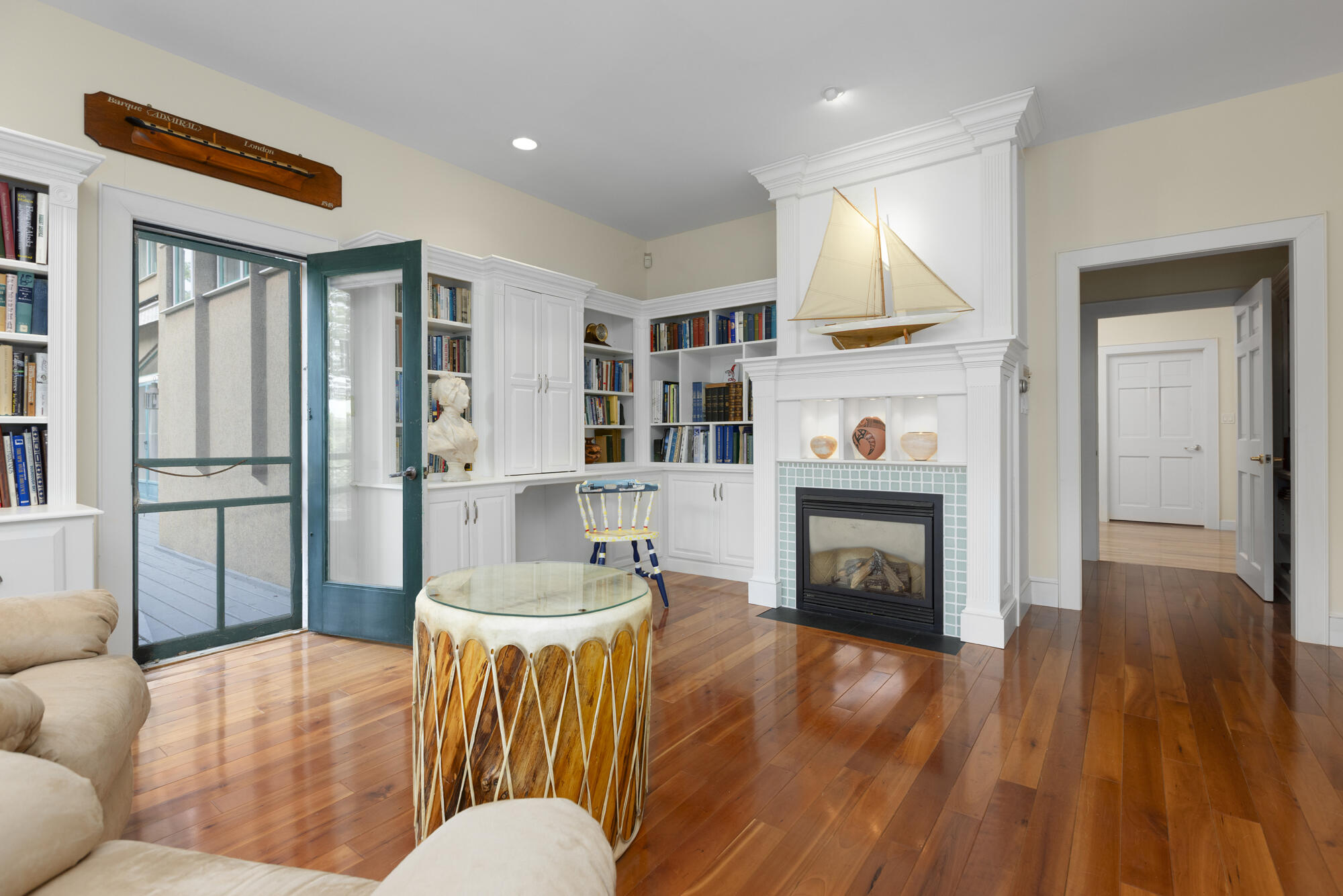 7 LMC Lane