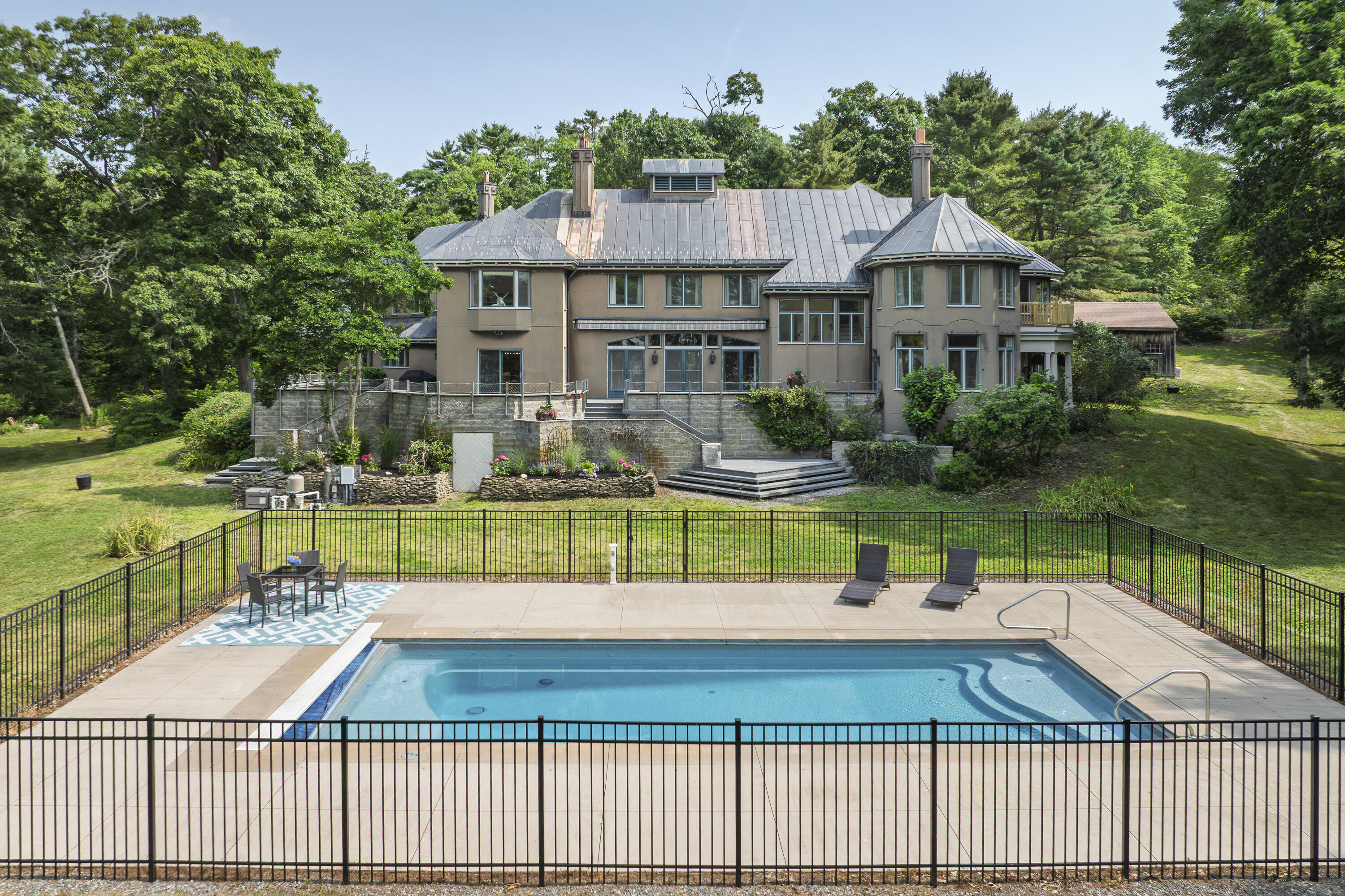 7 LMC Lane