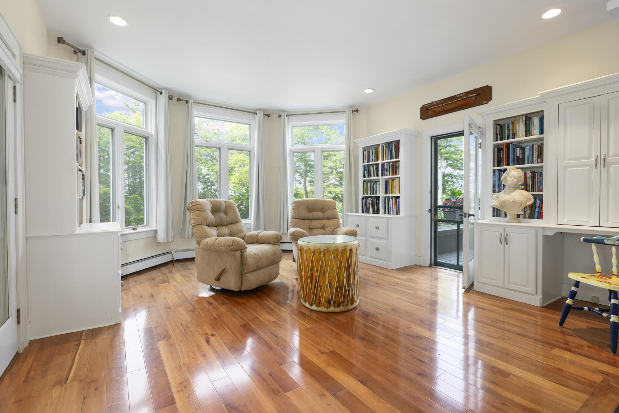 7 LMC Lane