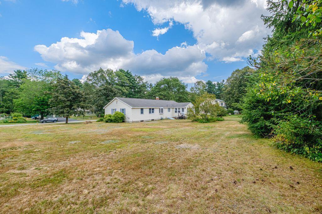 13 Country Charm Road, Cumberland