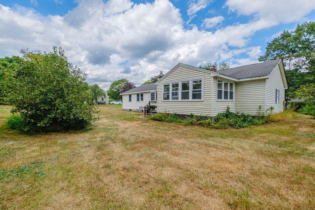 13 Country Charm Road, Cumberland