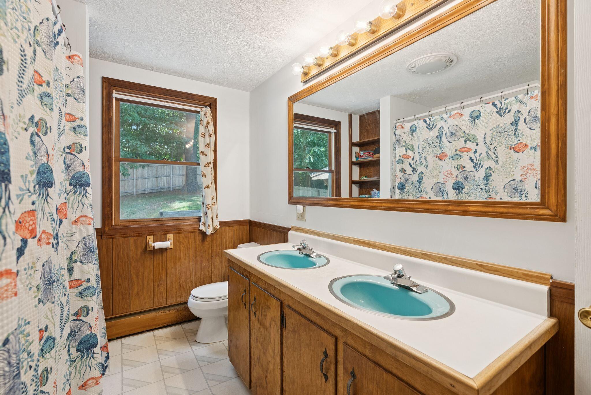 48 Sandy Hill Road