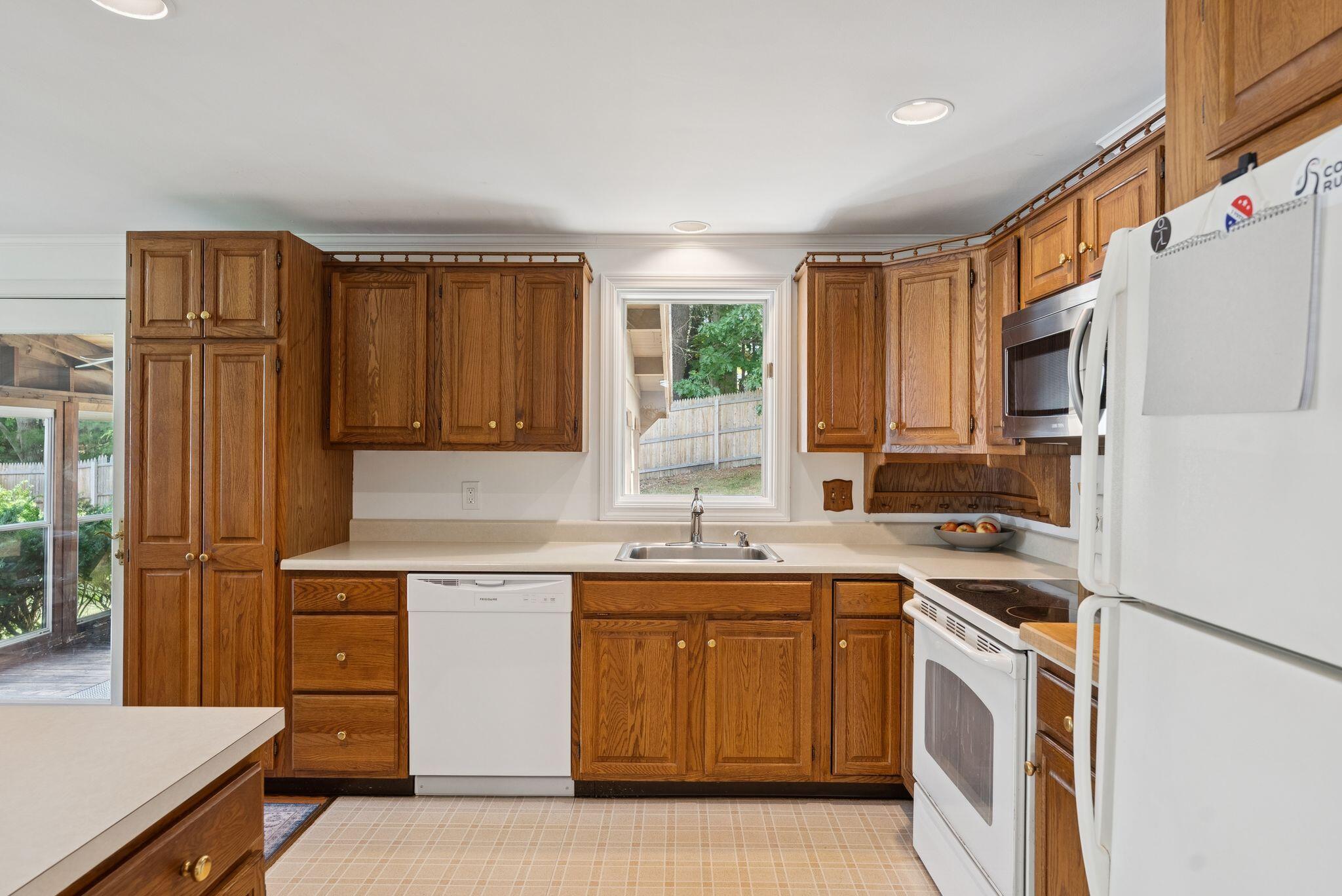 48 Sandy Hill Road