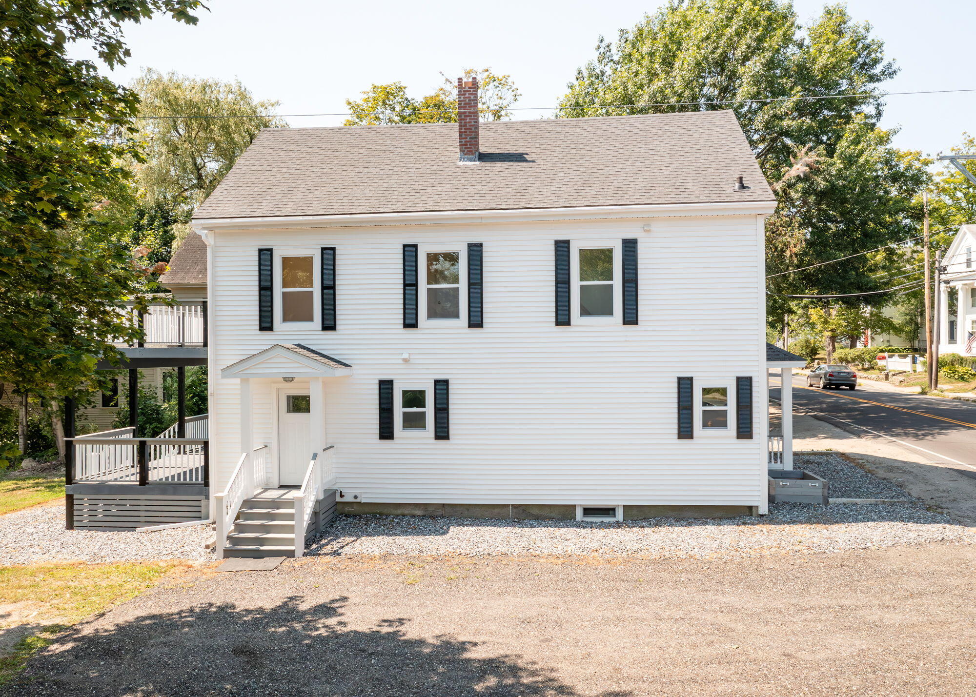 393 Front Street