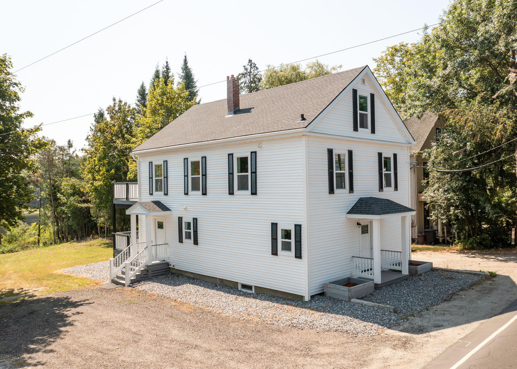 393 Front Street