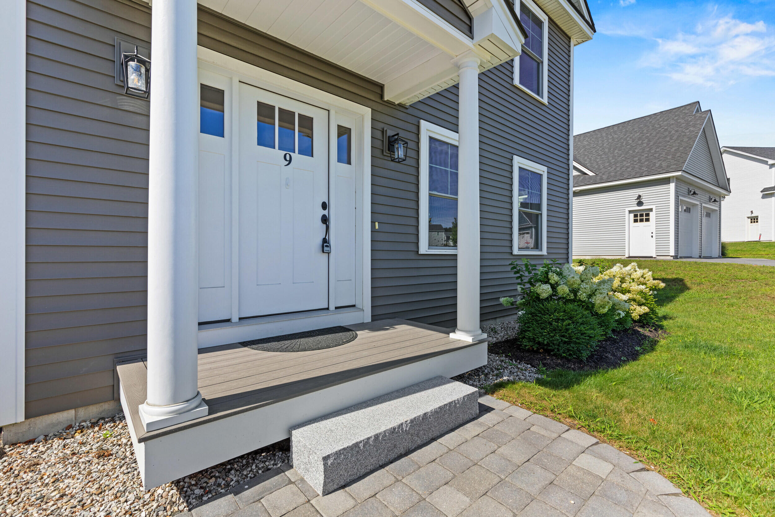 9 Cobblestone Street, 55