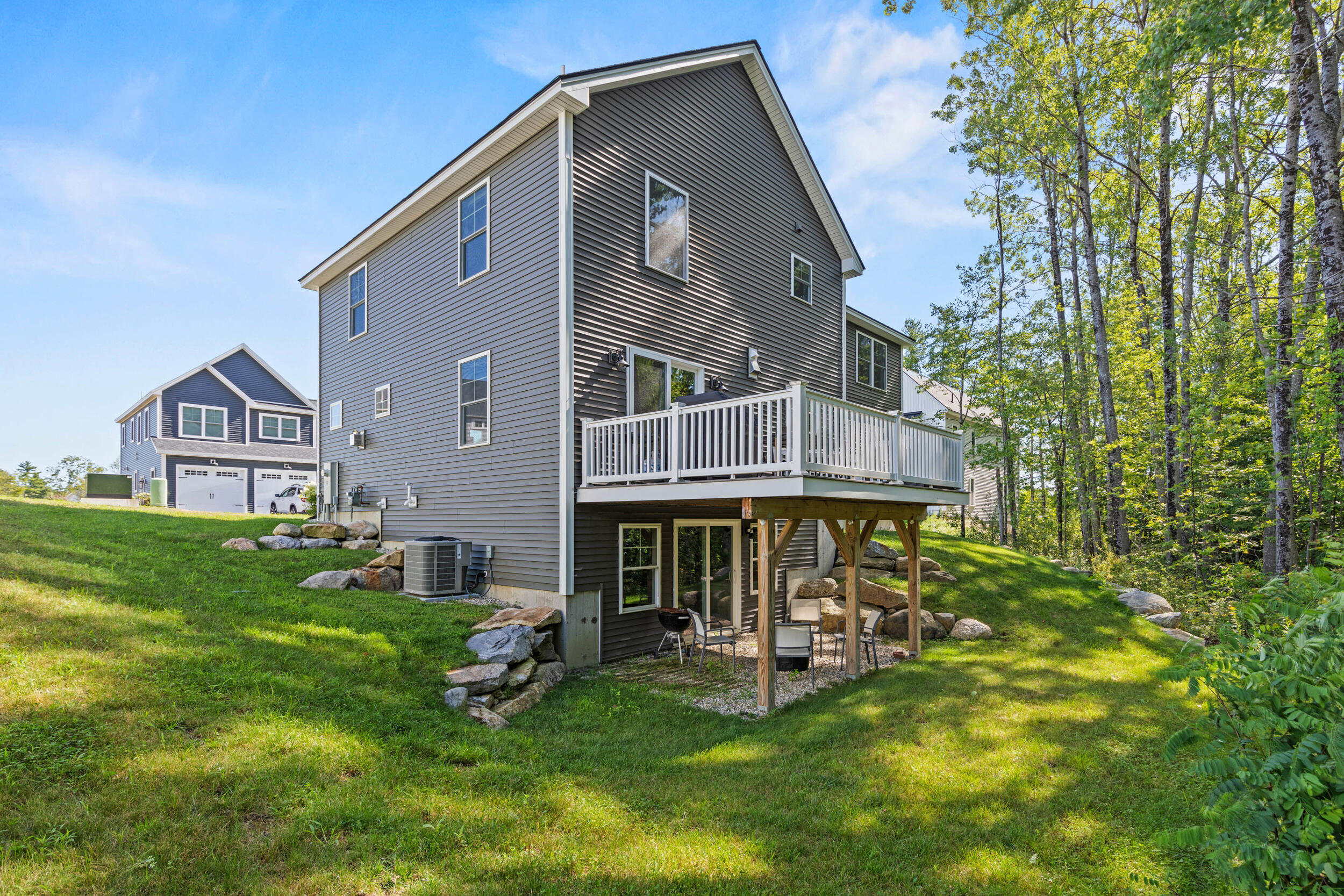 9 Cobblestone Street, 55