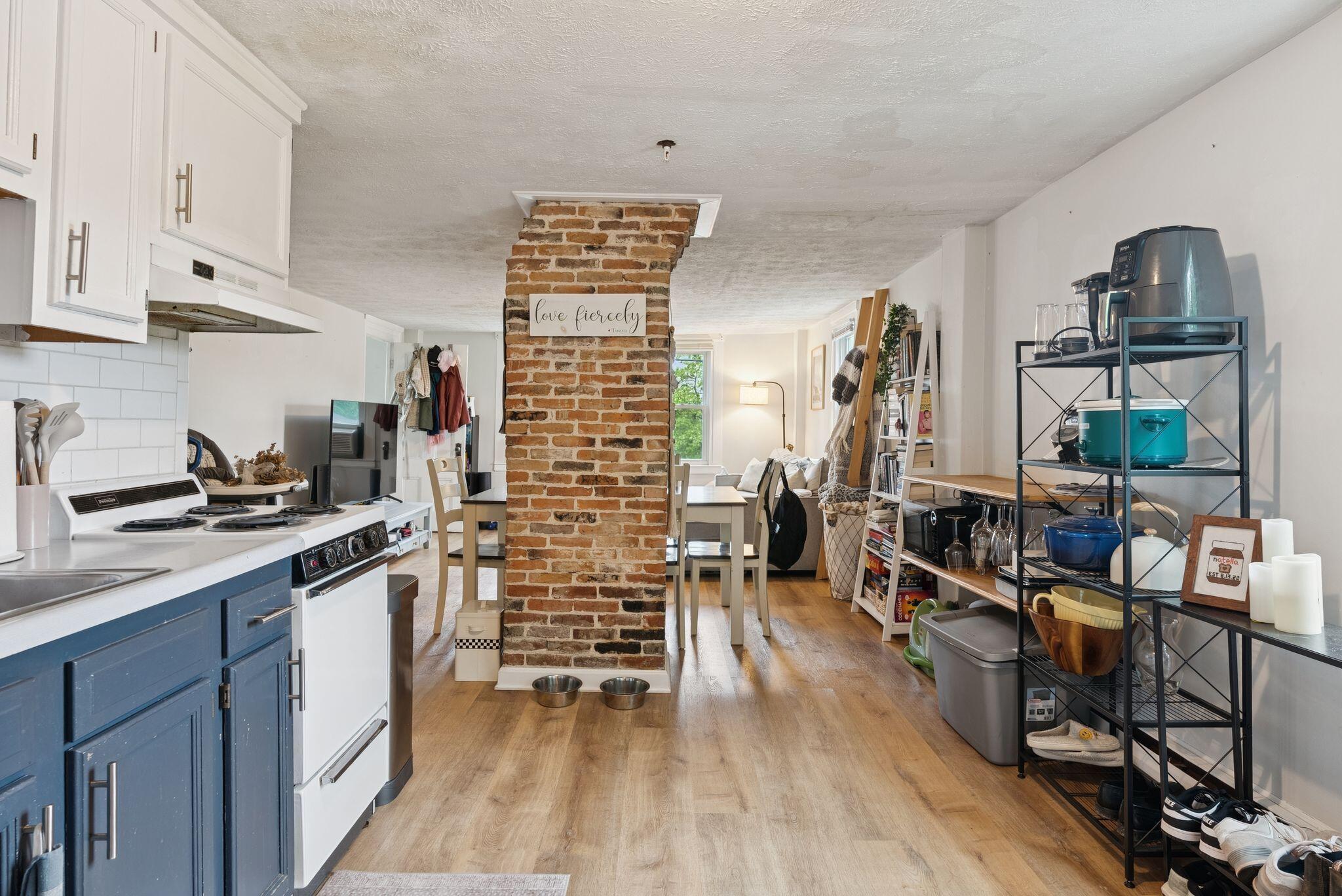 1 Griffin Road