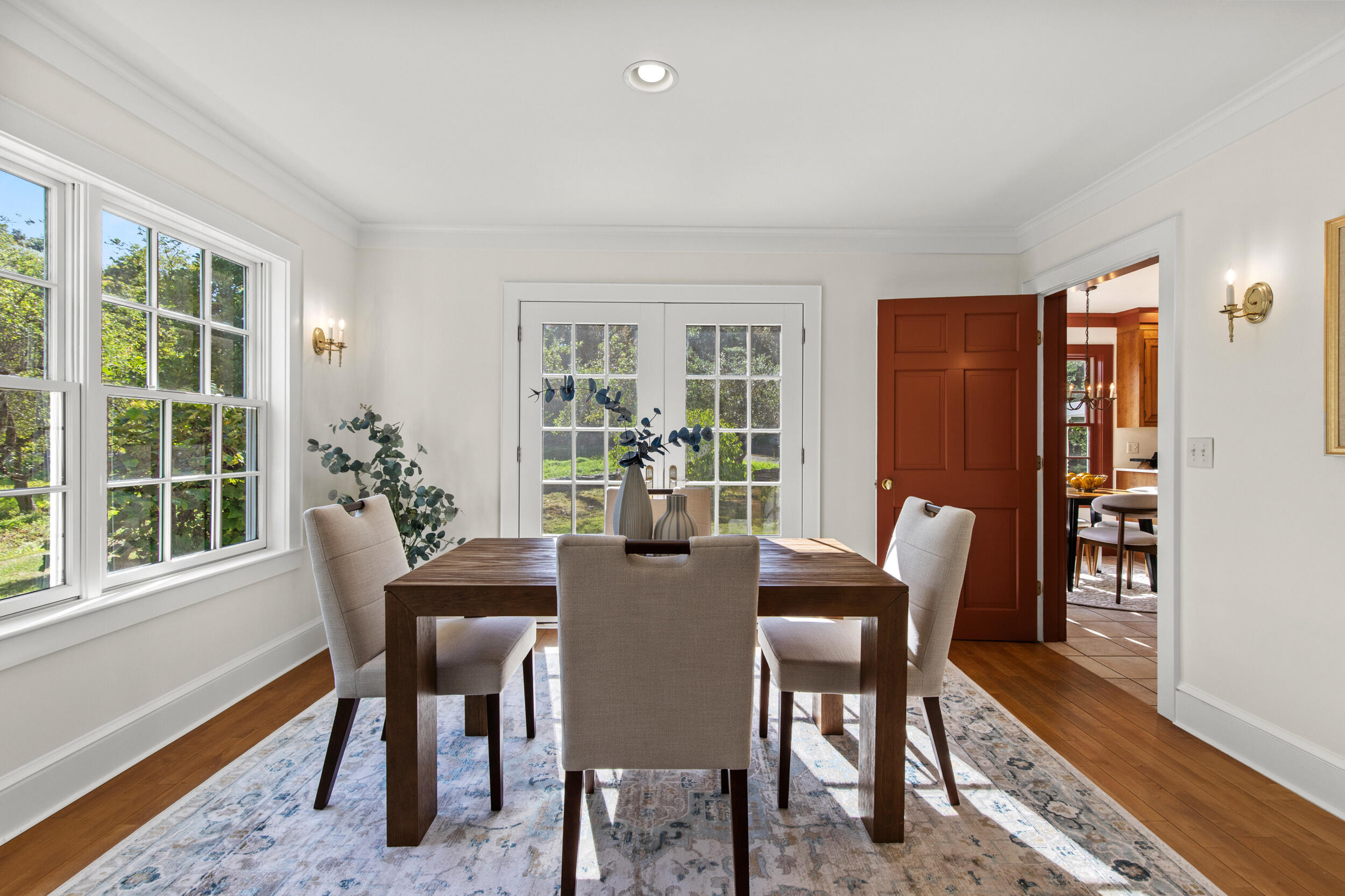 25 Meadowbrook Lane
