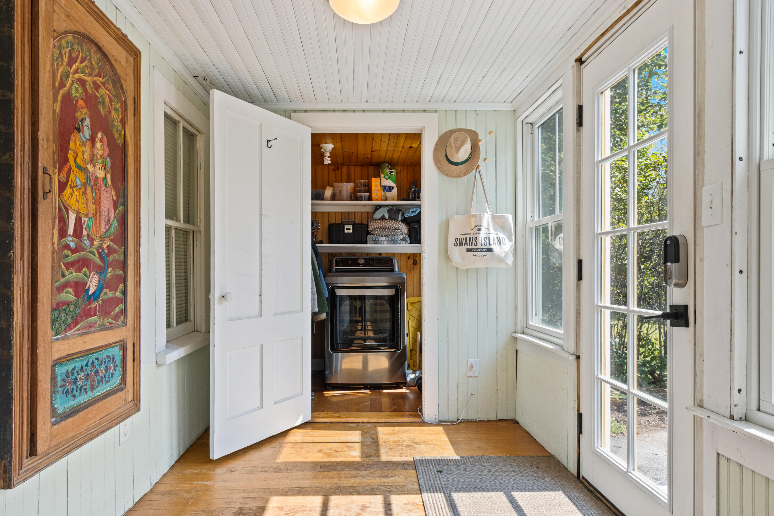 22 West Elm Street