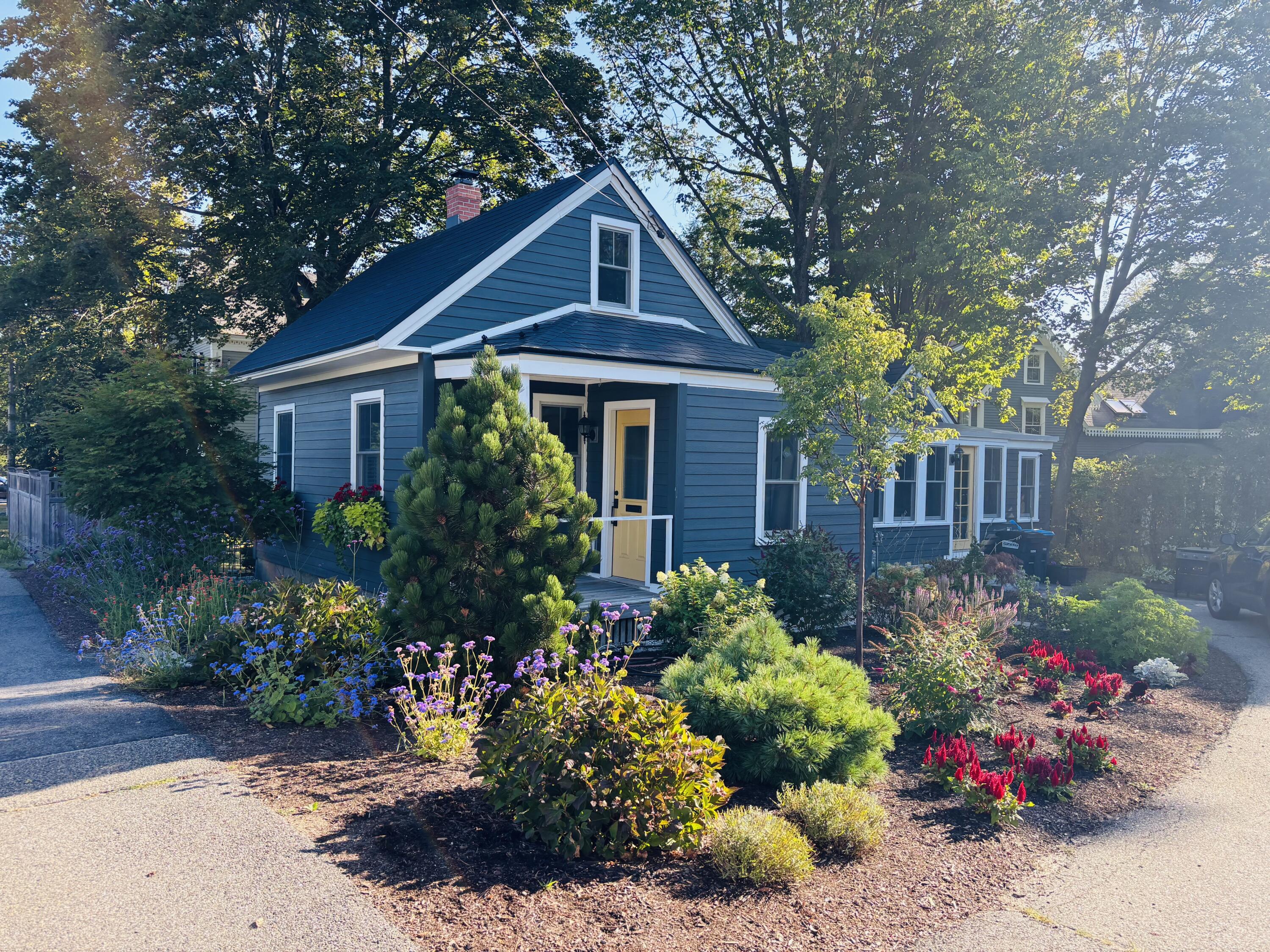 22 West Elm Street