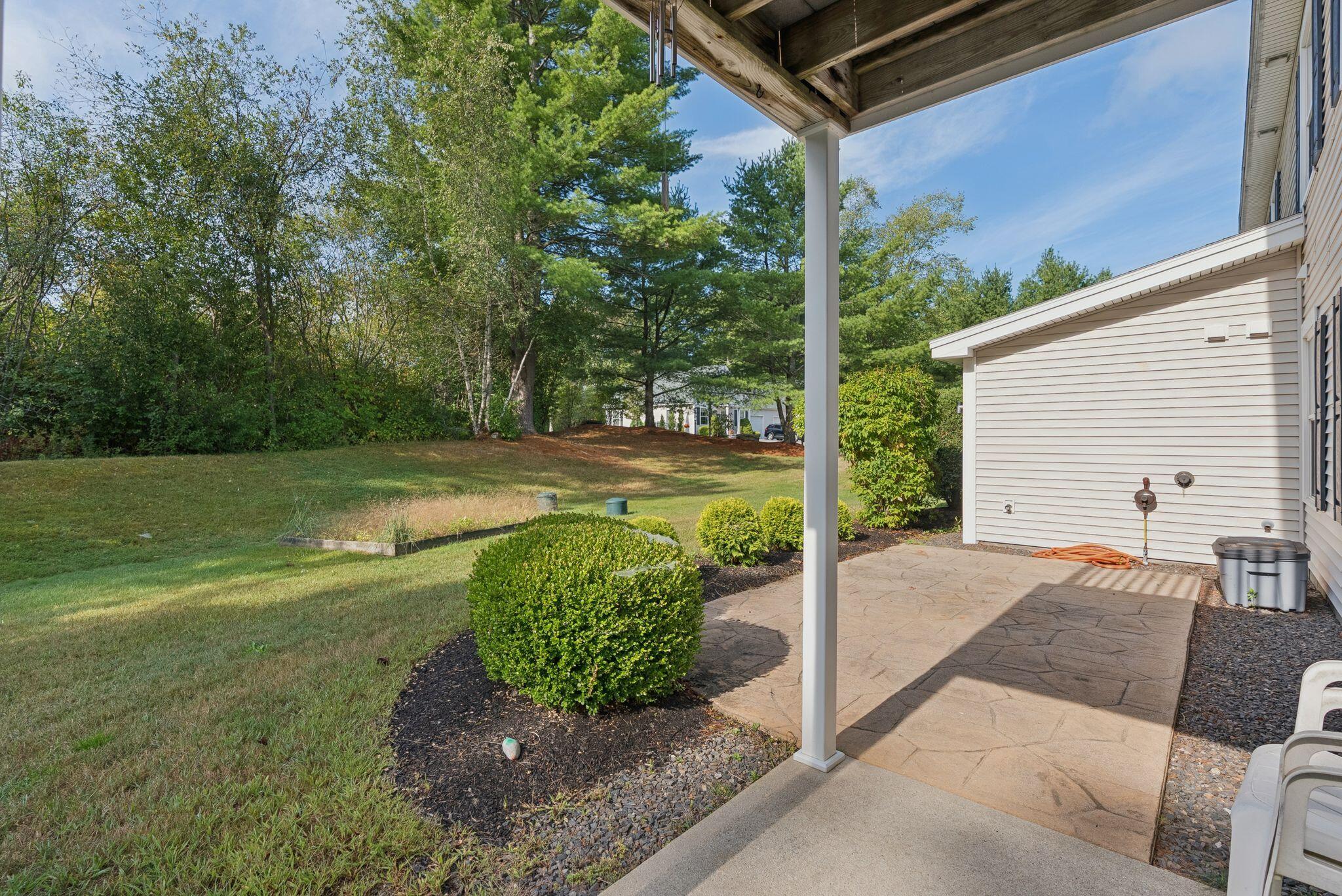 345 Saco Street, 35