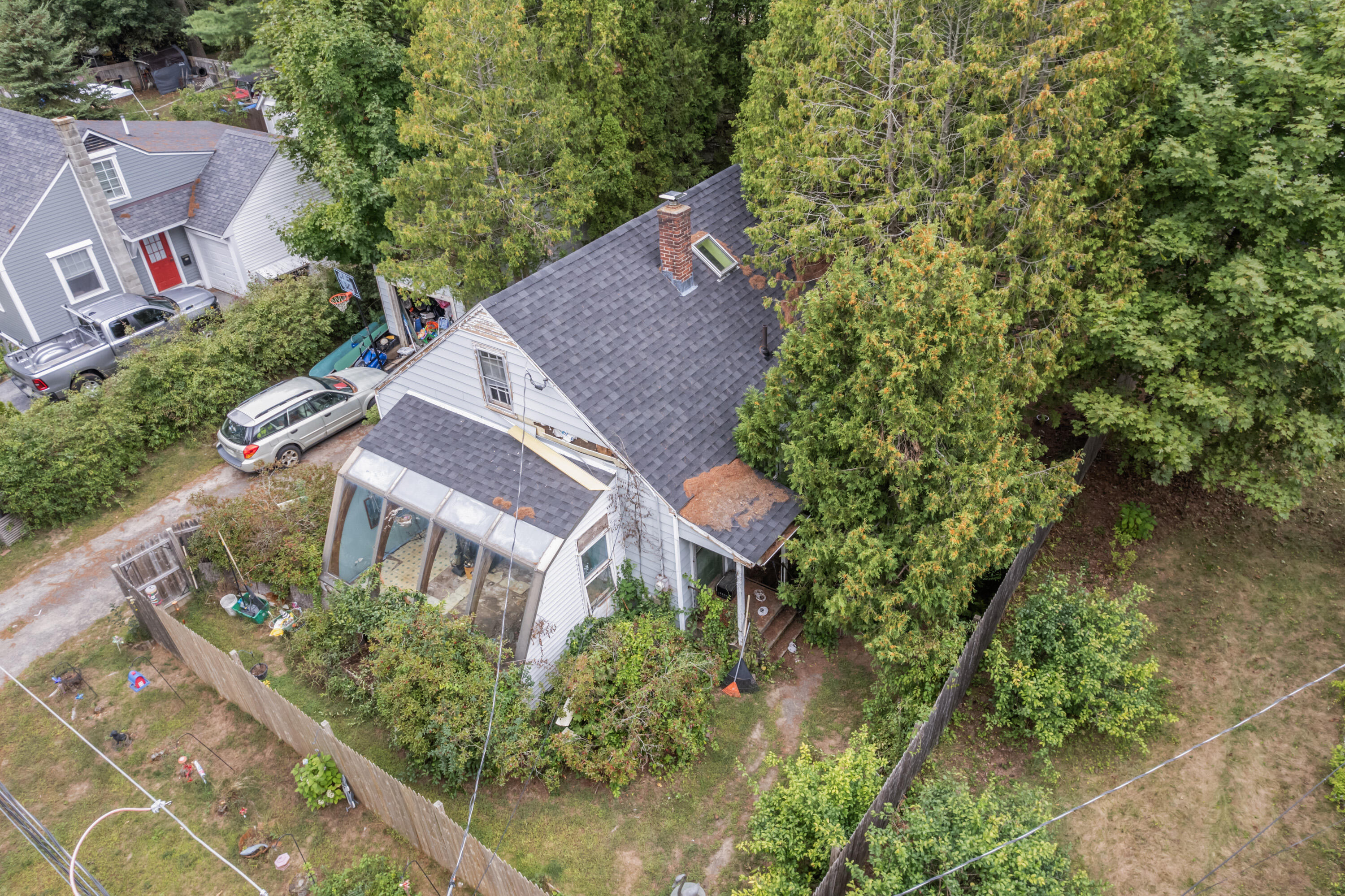 27 Chamberlain Avenue