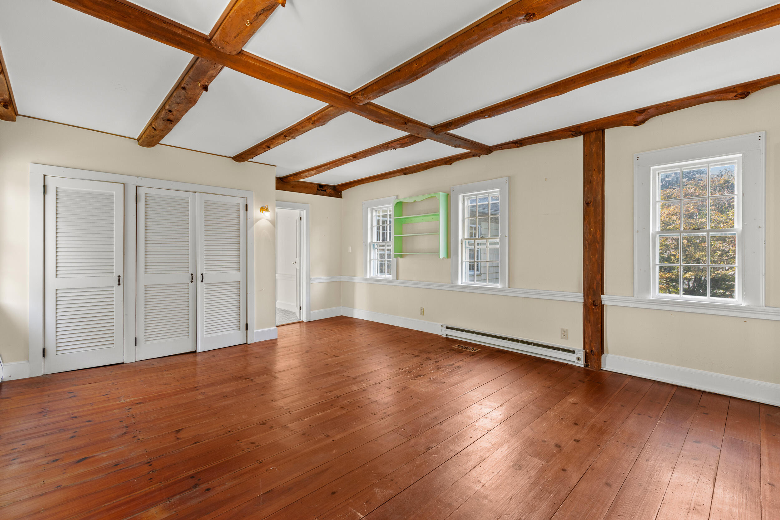 86 Pleasant Street