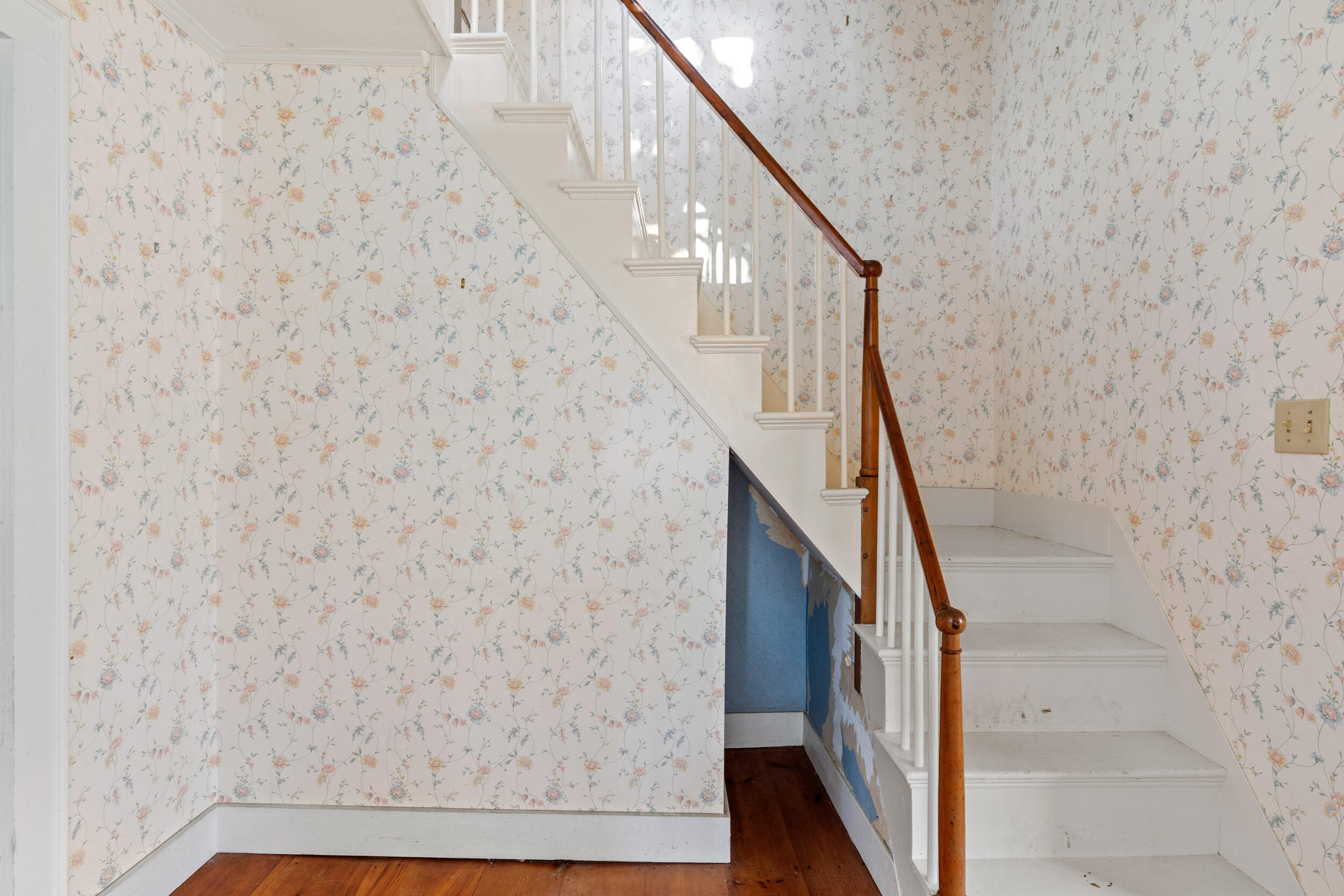 86 Pleasant Street