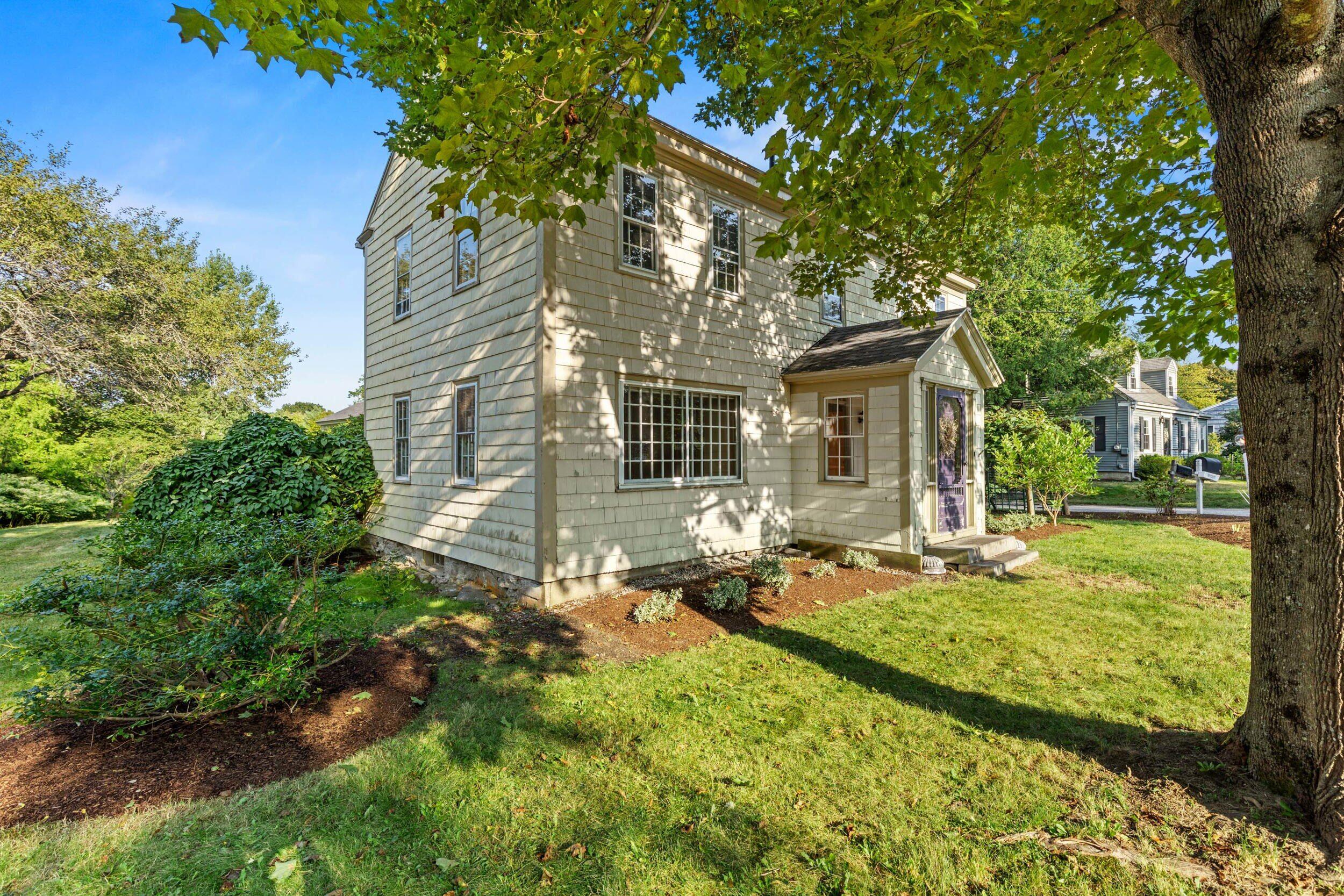 86 Pleasant Street