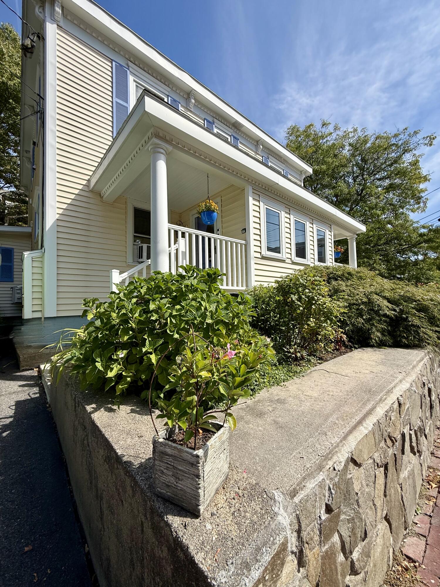 35 Congress Street