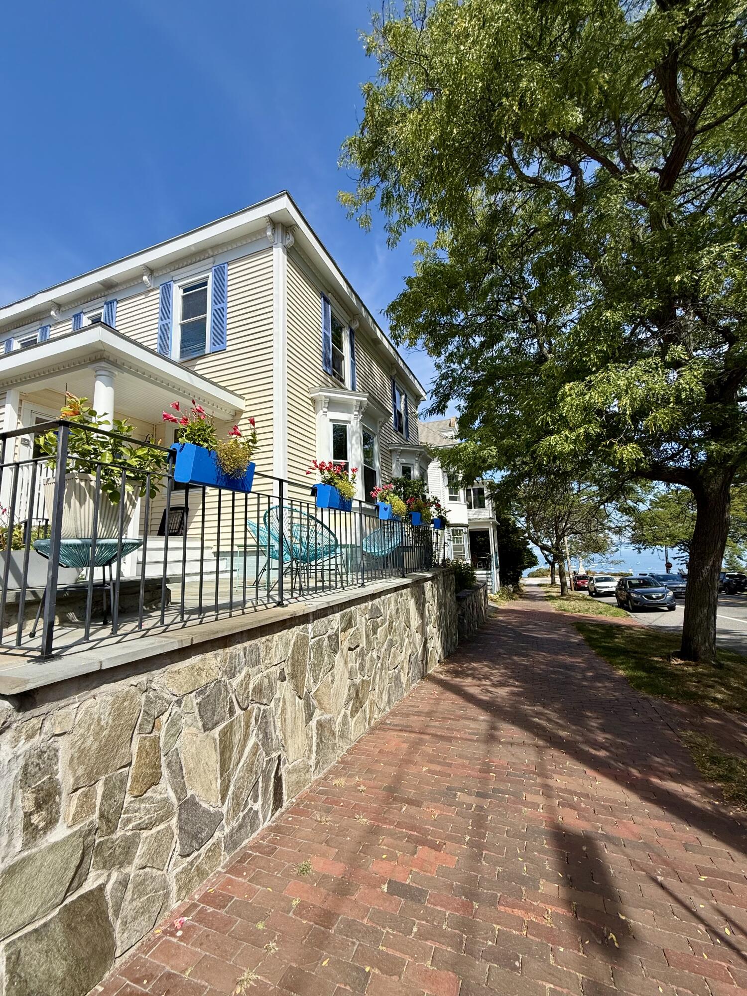 35 Congress Street