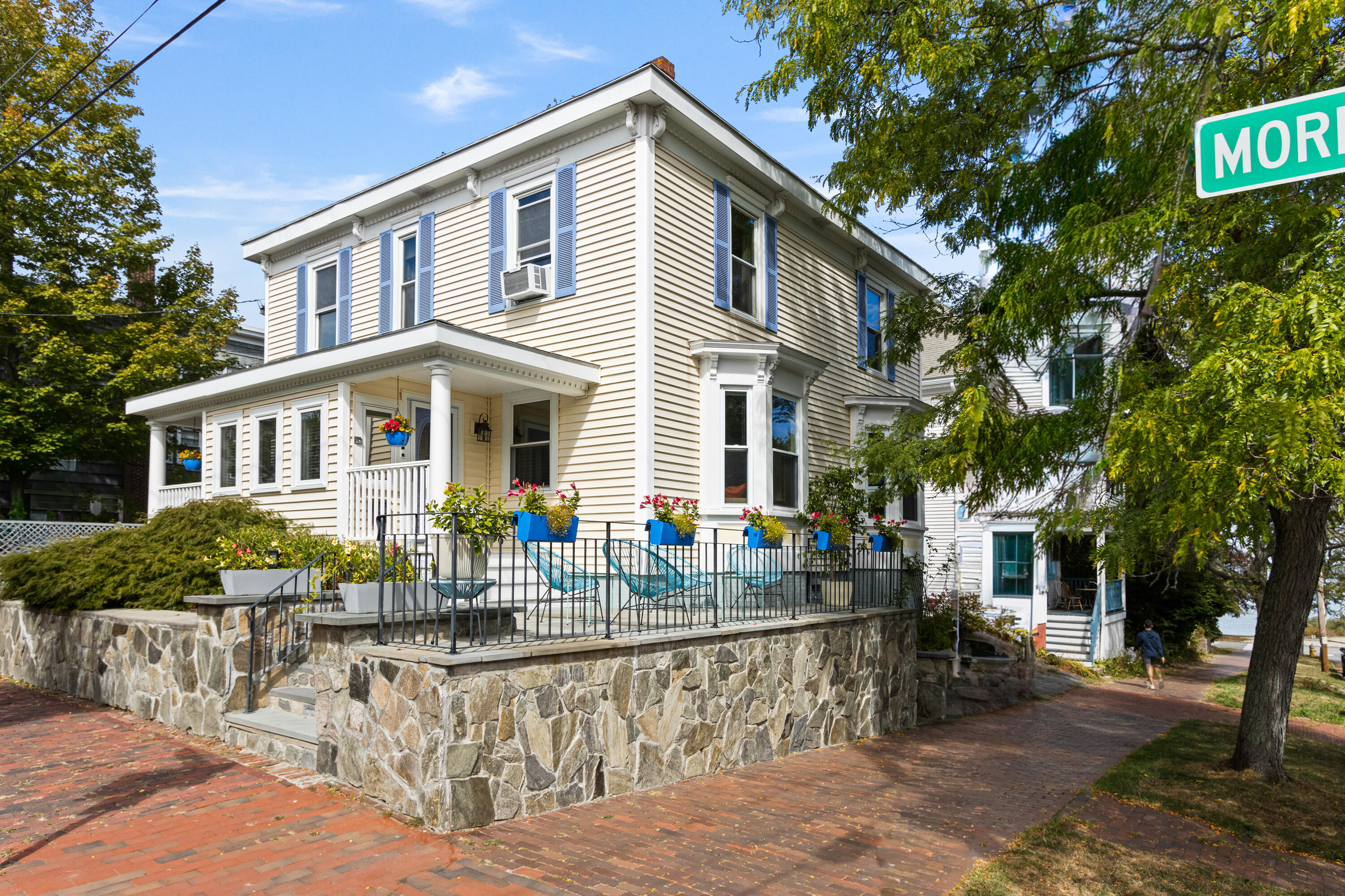 35 Congress Street