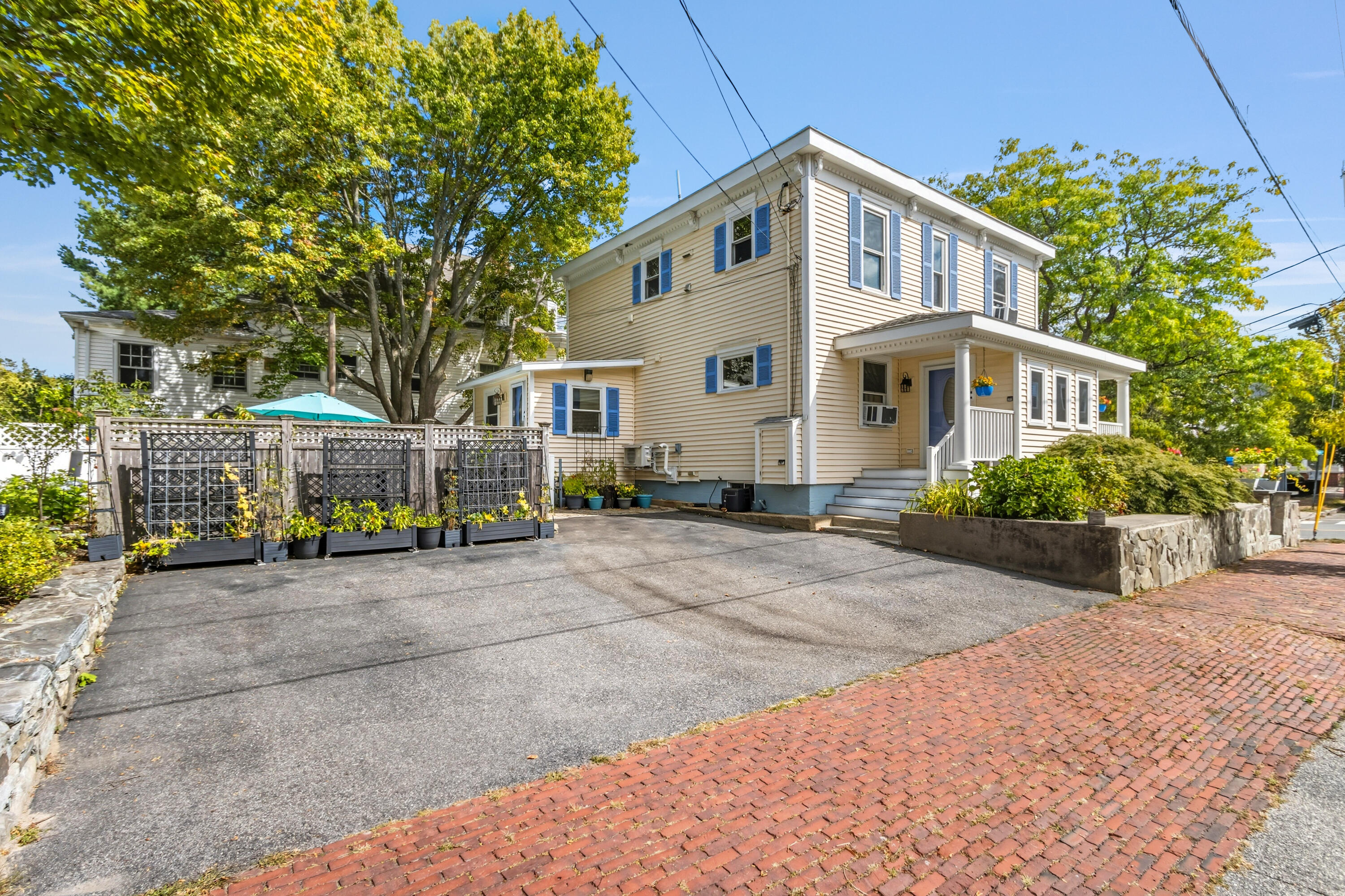 35 Congress Street