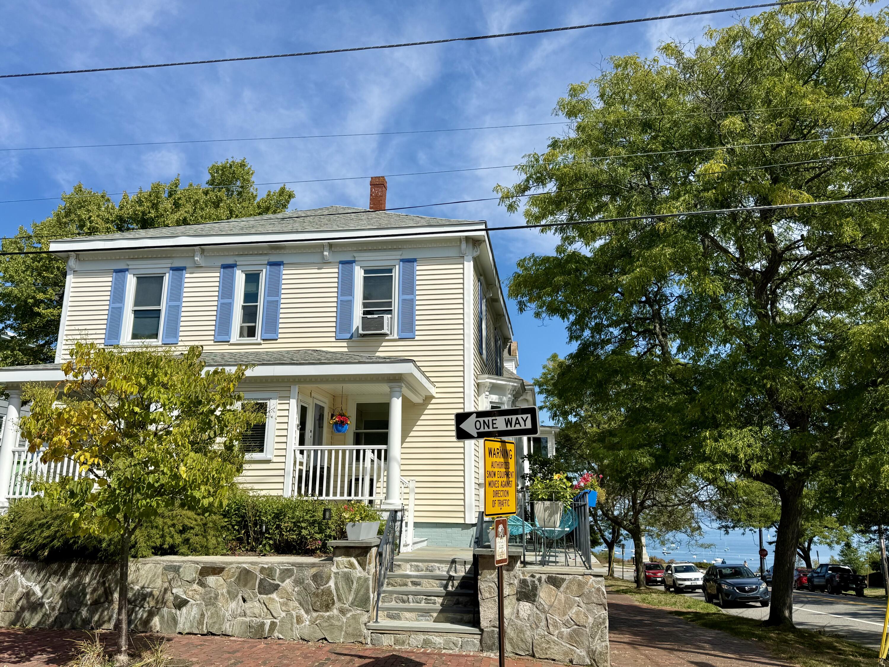 35 Congress Street