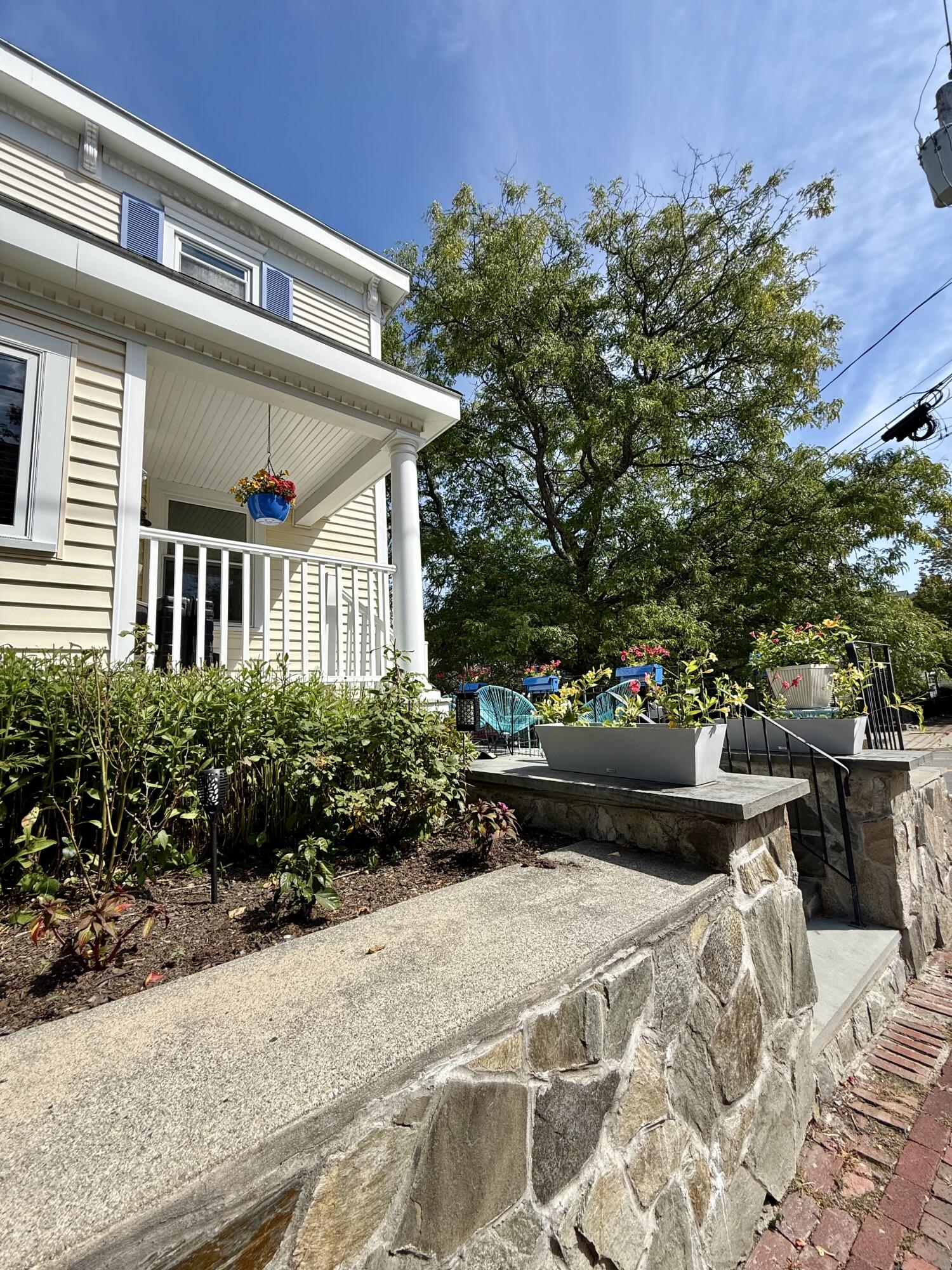 35 Congress Street