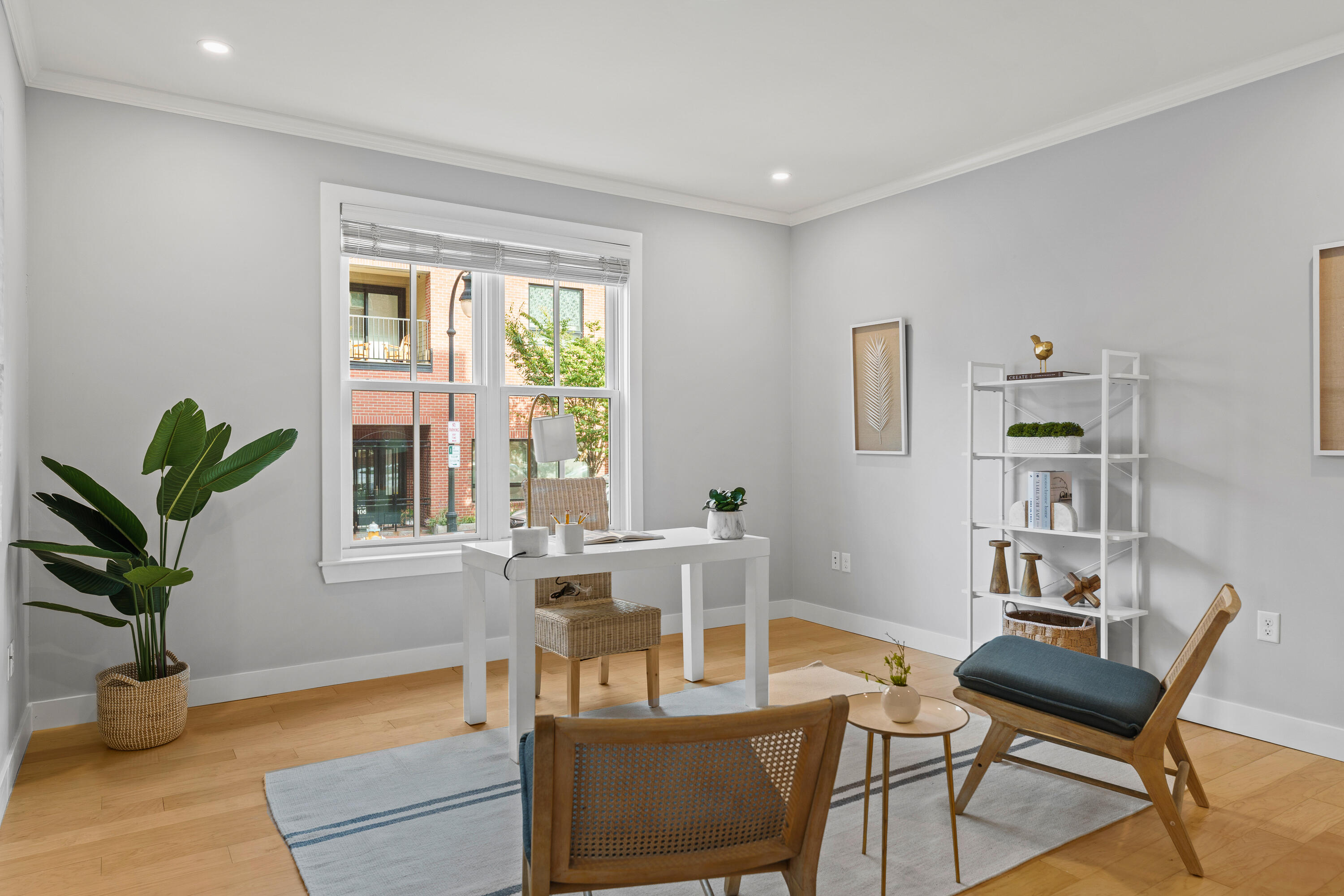 15 Middle Street 208