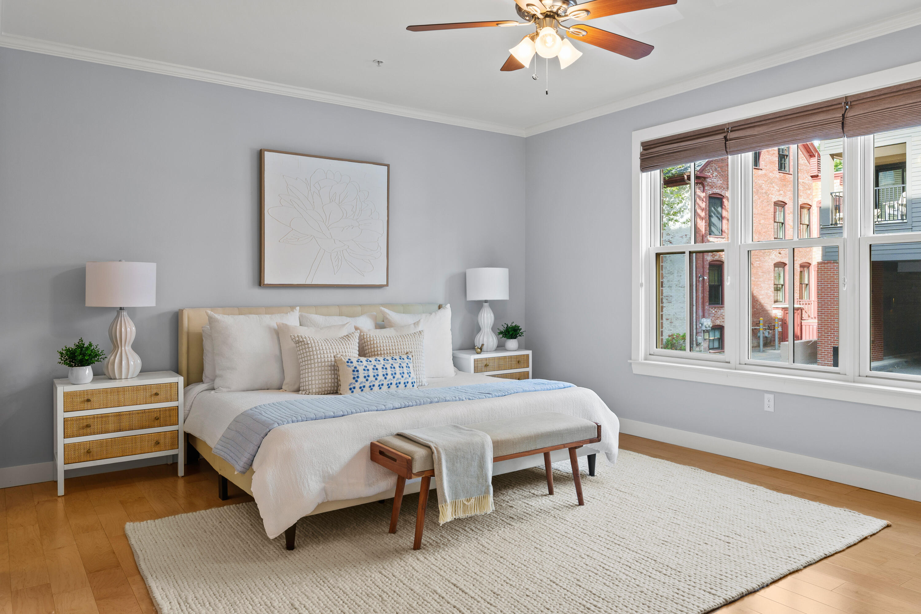 15 Middle Street 208