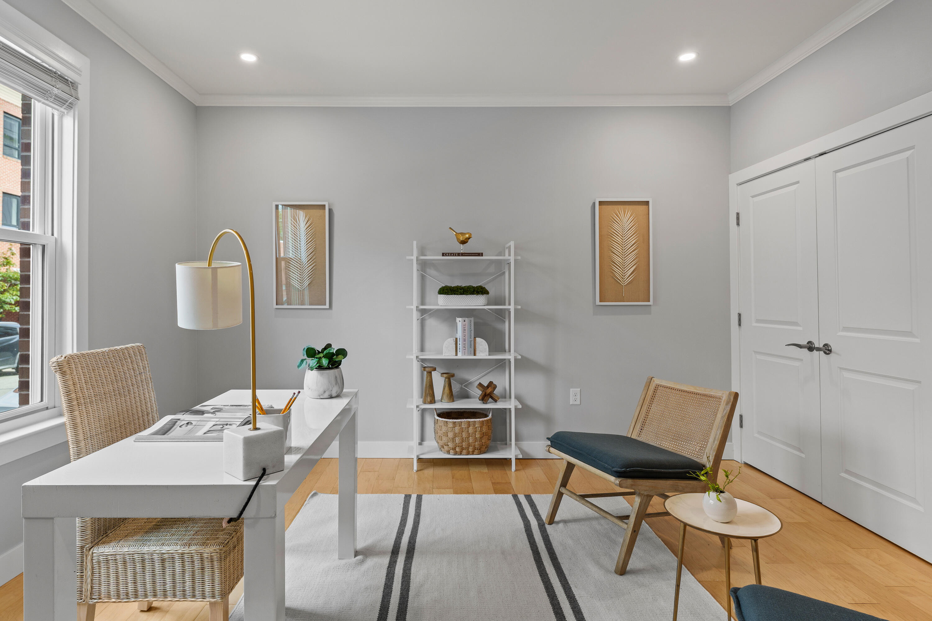 15 Middle Street 208