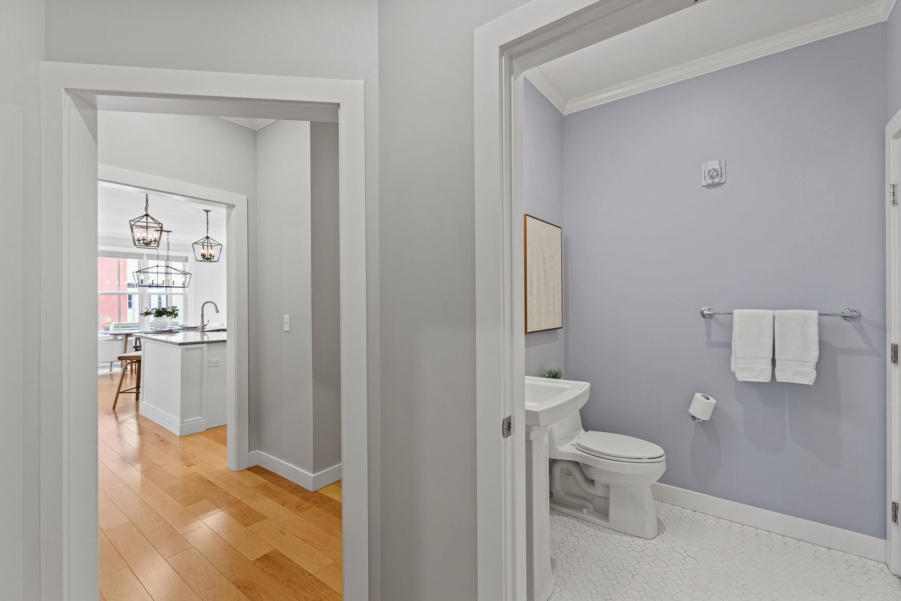 15 Middle Street 208