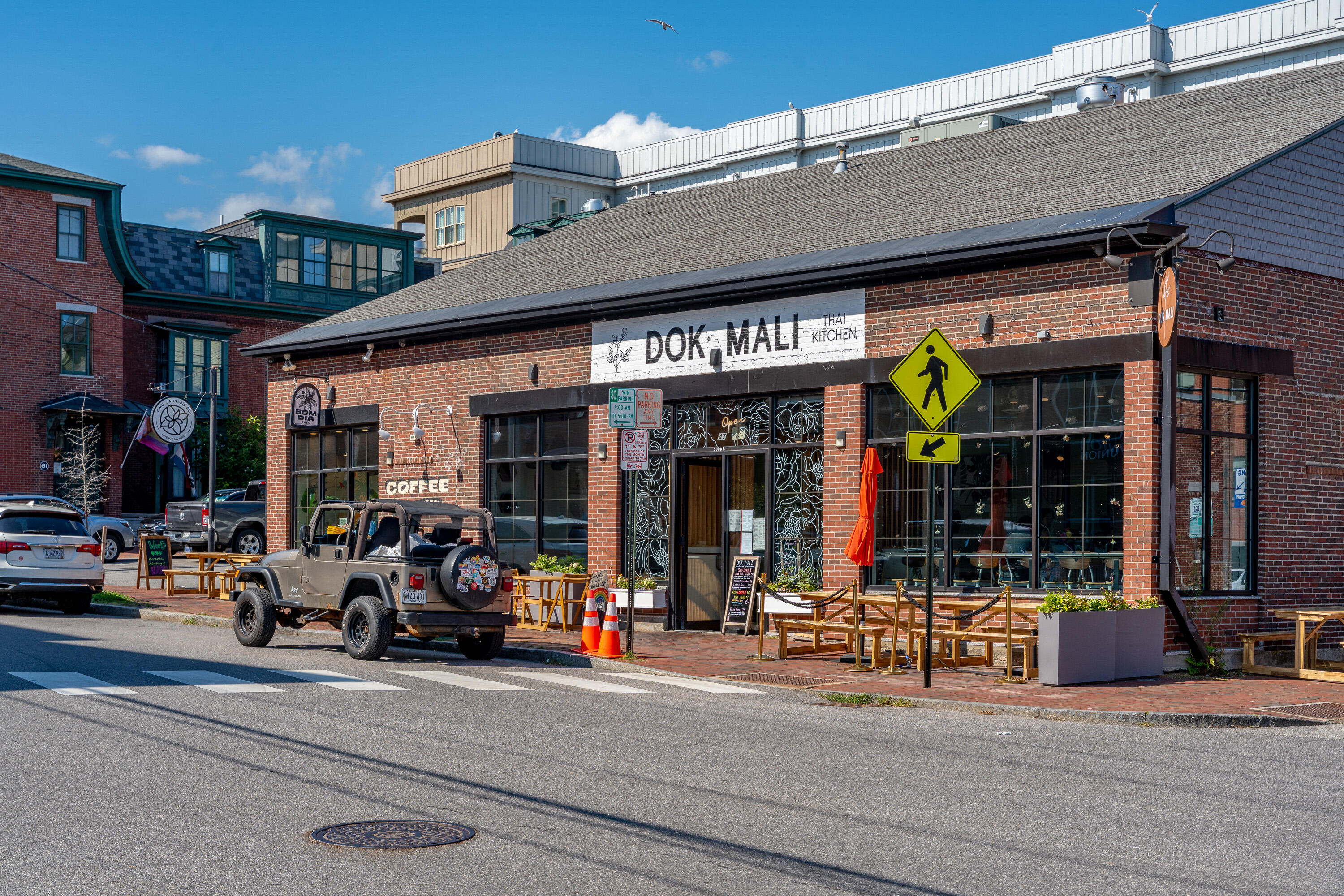 15 Middle Street 208