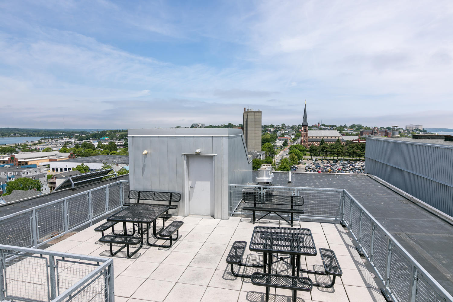 21 Chestnut Street, 203