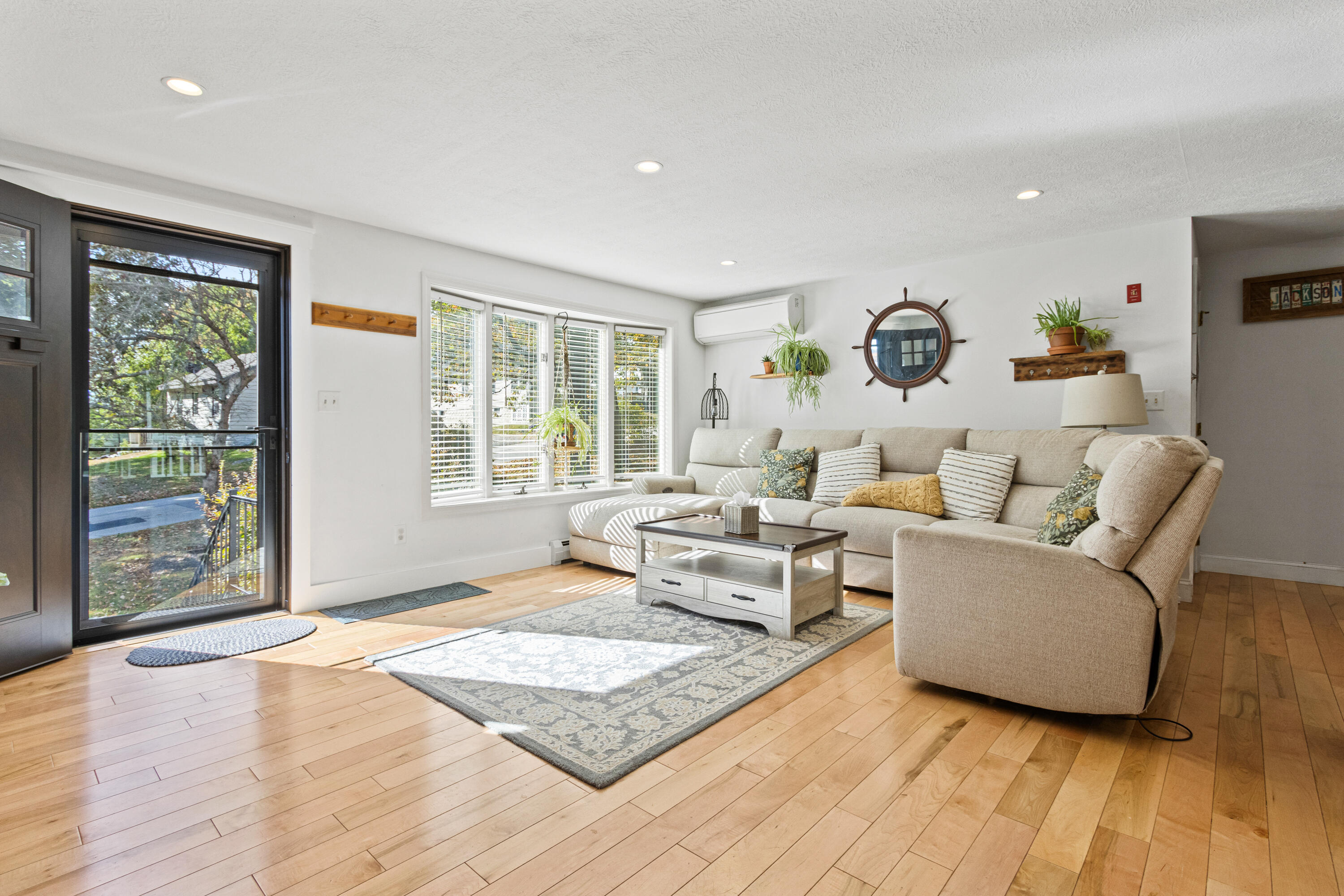 267 Pleasant Avenue