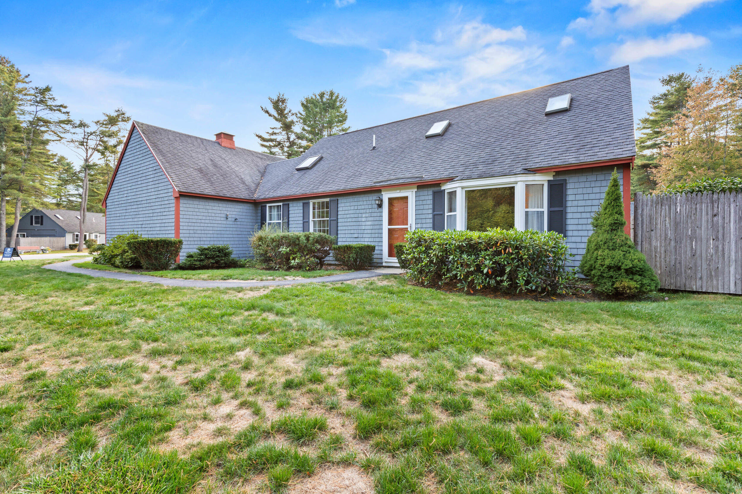 68 Ward Circle, 68