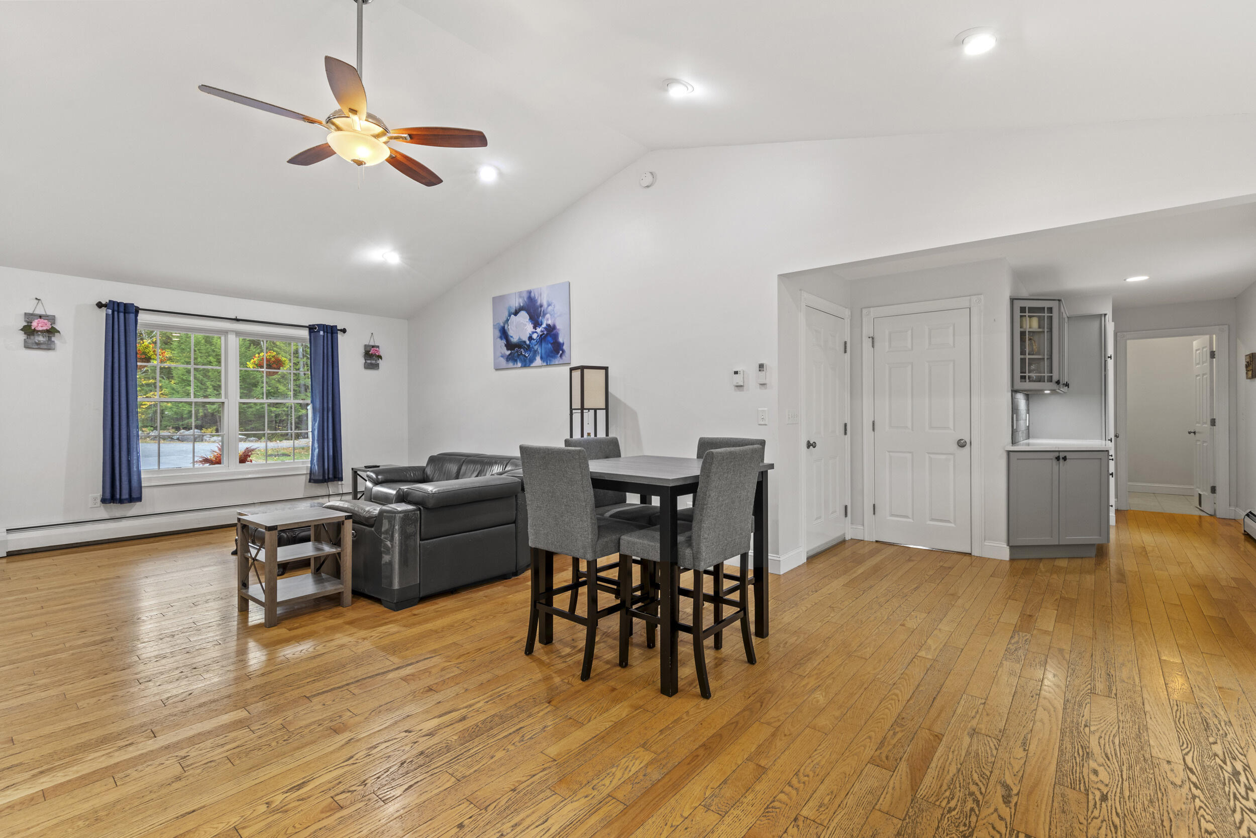 61 Highland Ridge