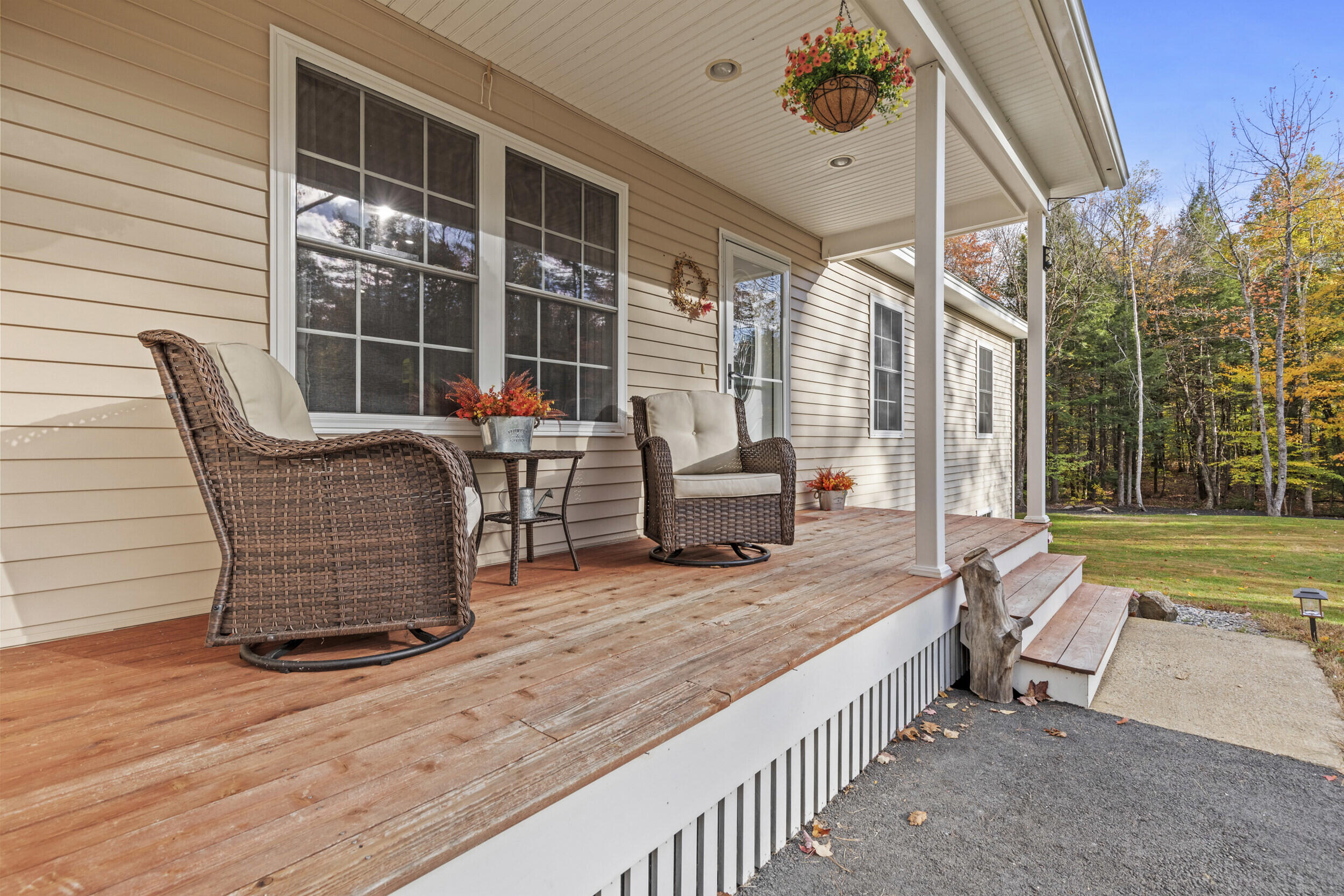 61 Highland Ridge