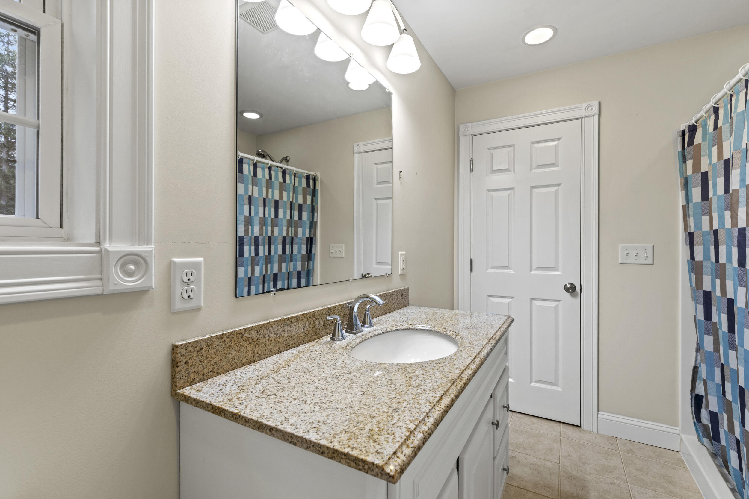 61 Highland Ridge