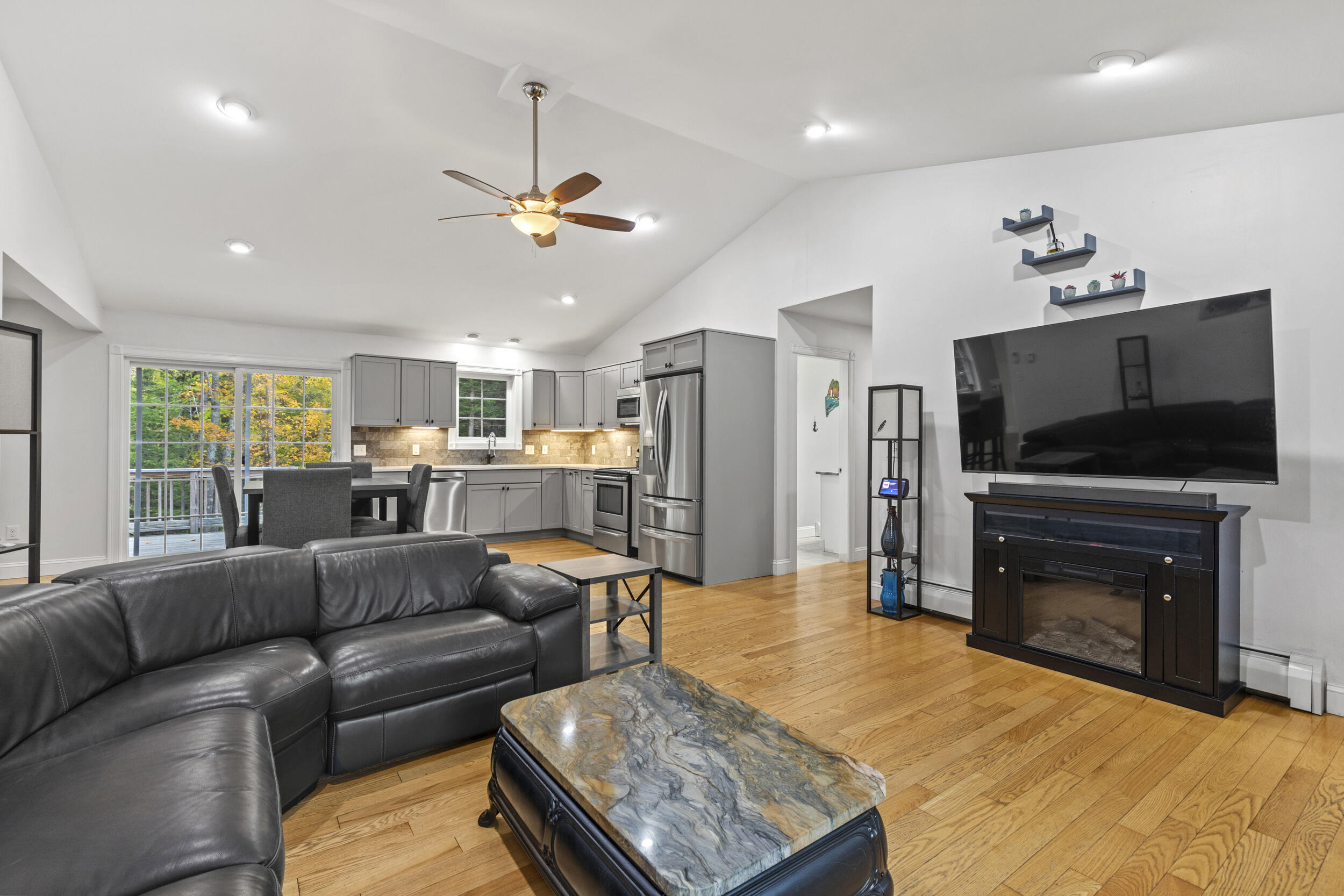 61 Highland Ridge