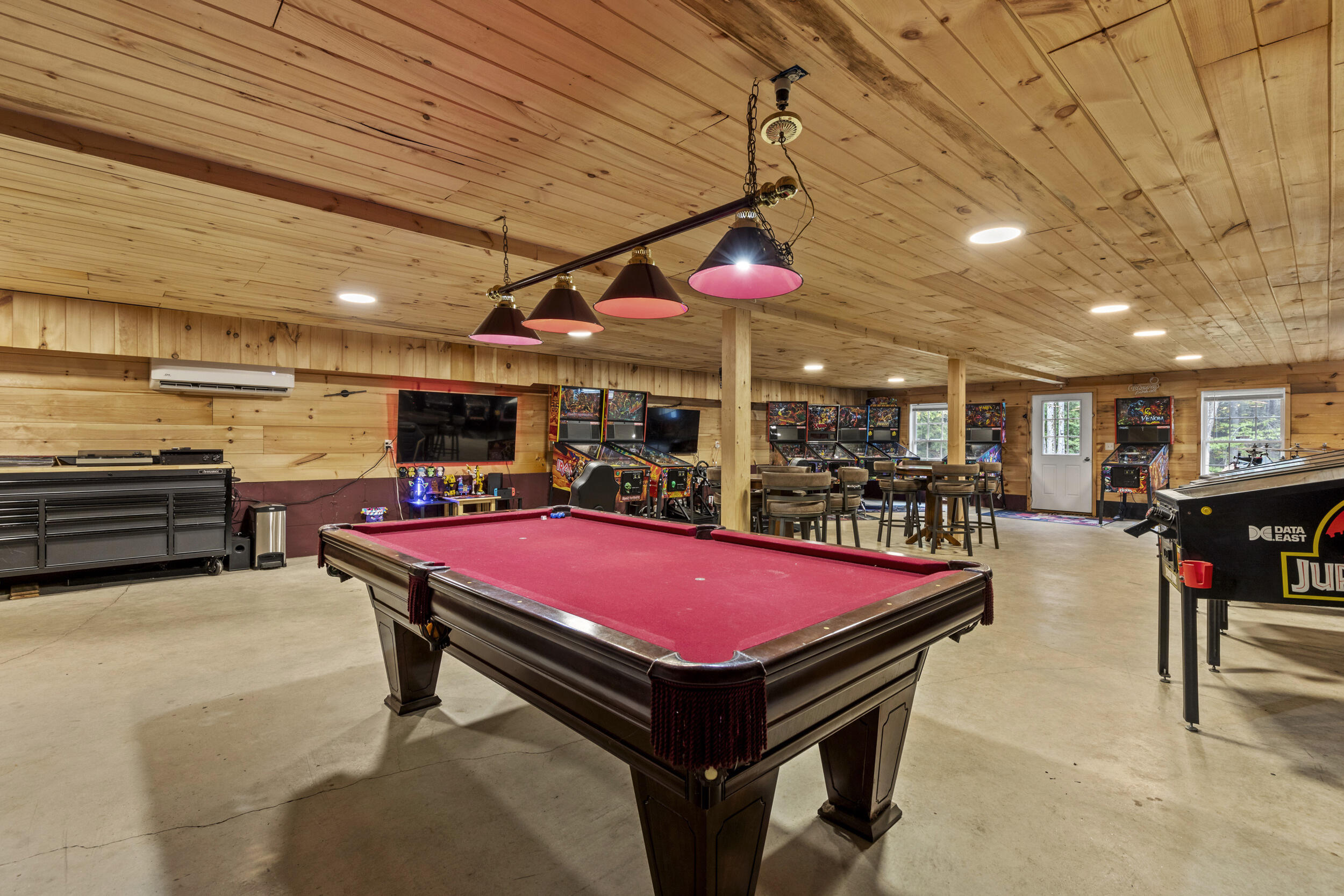 61 Highland Ridge