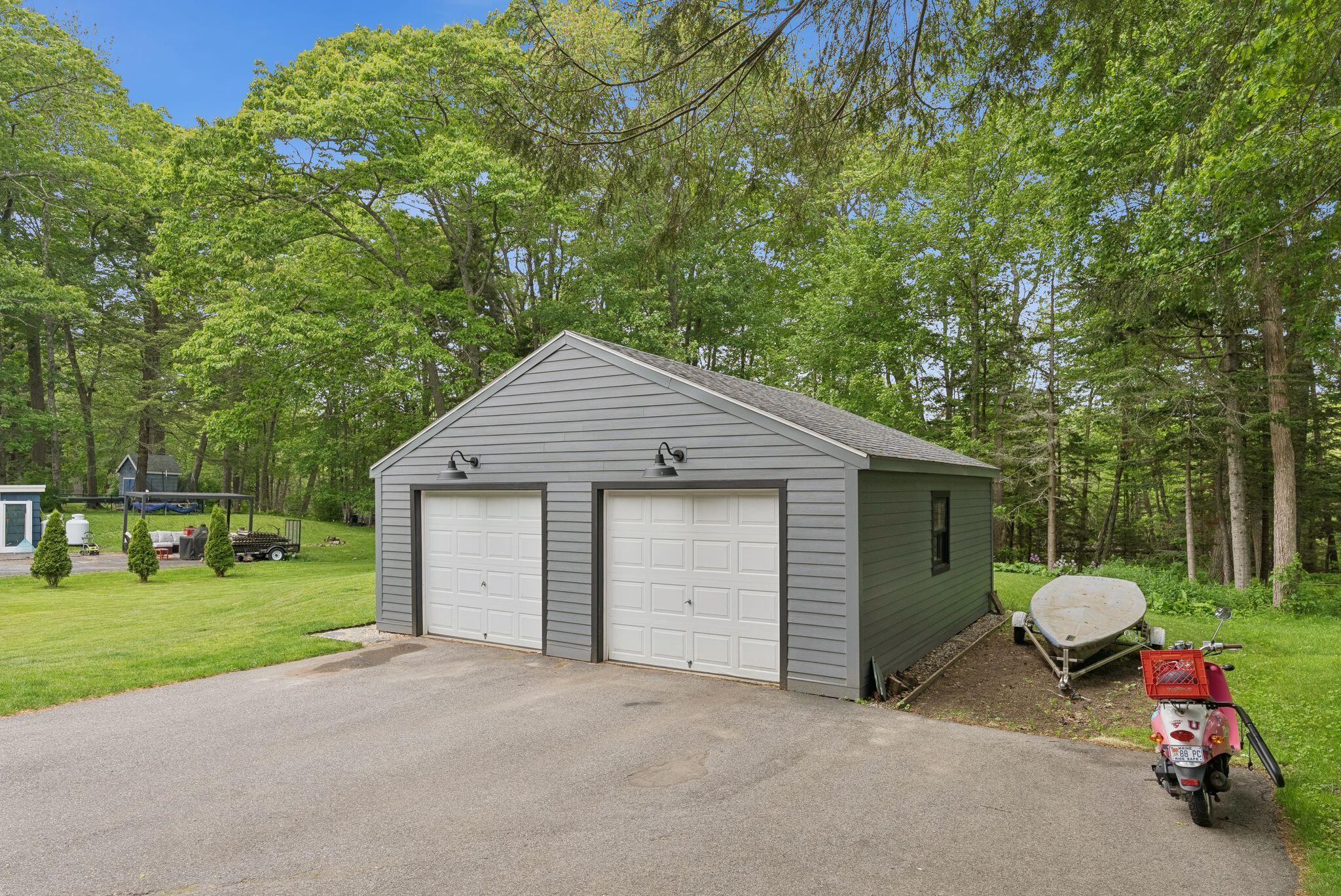 293 Fowler Road
