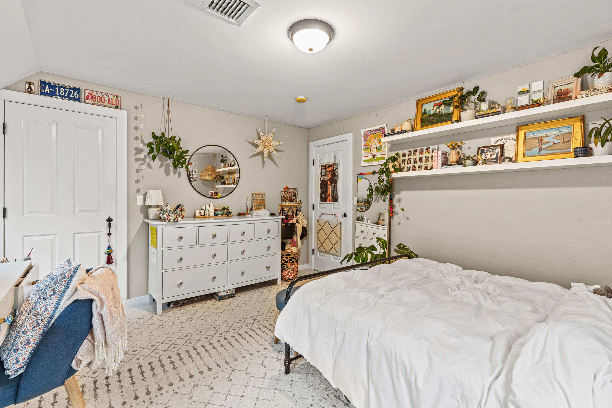 531 Ledge Road, Yarmouth