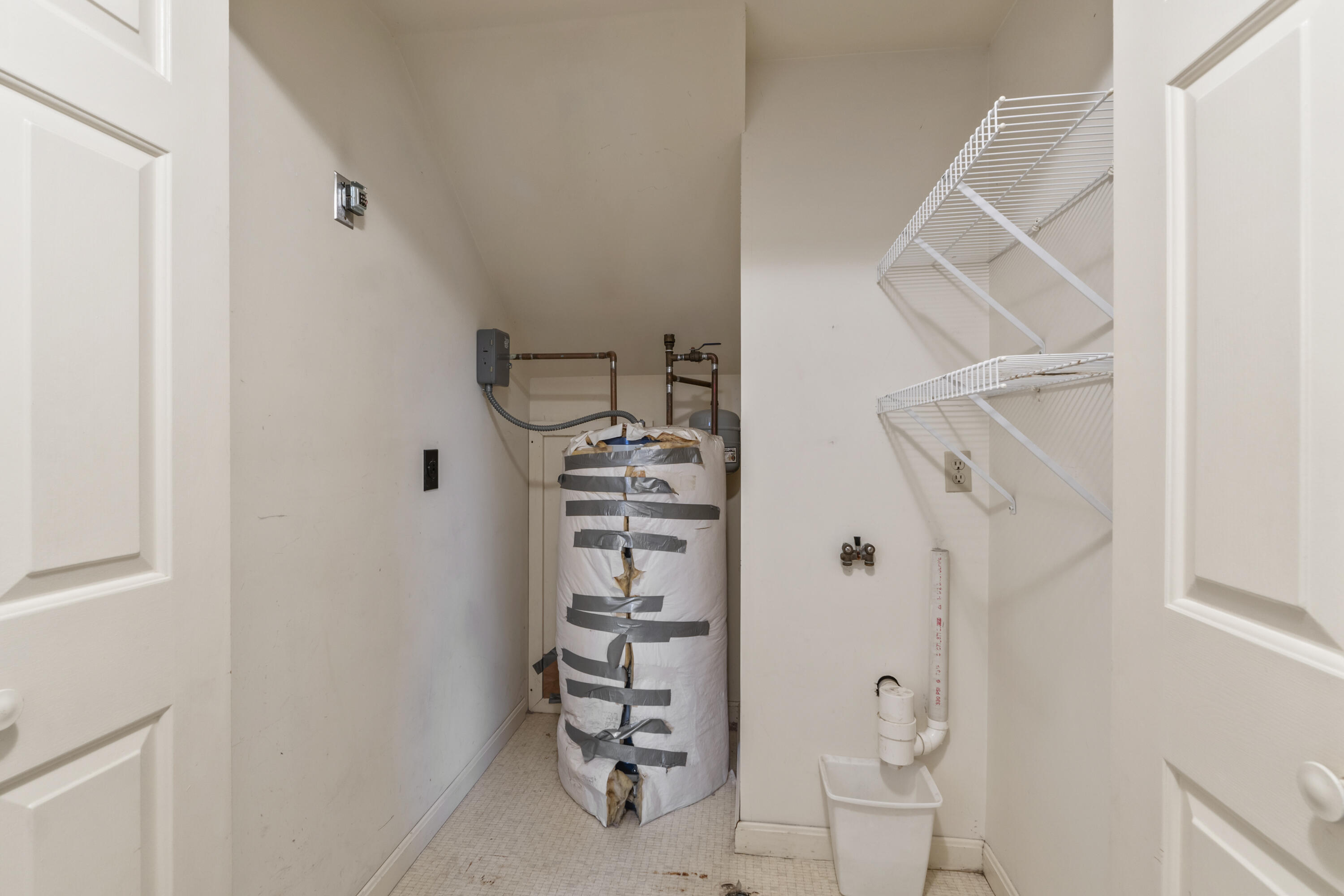 81 Willow Grove Road 81