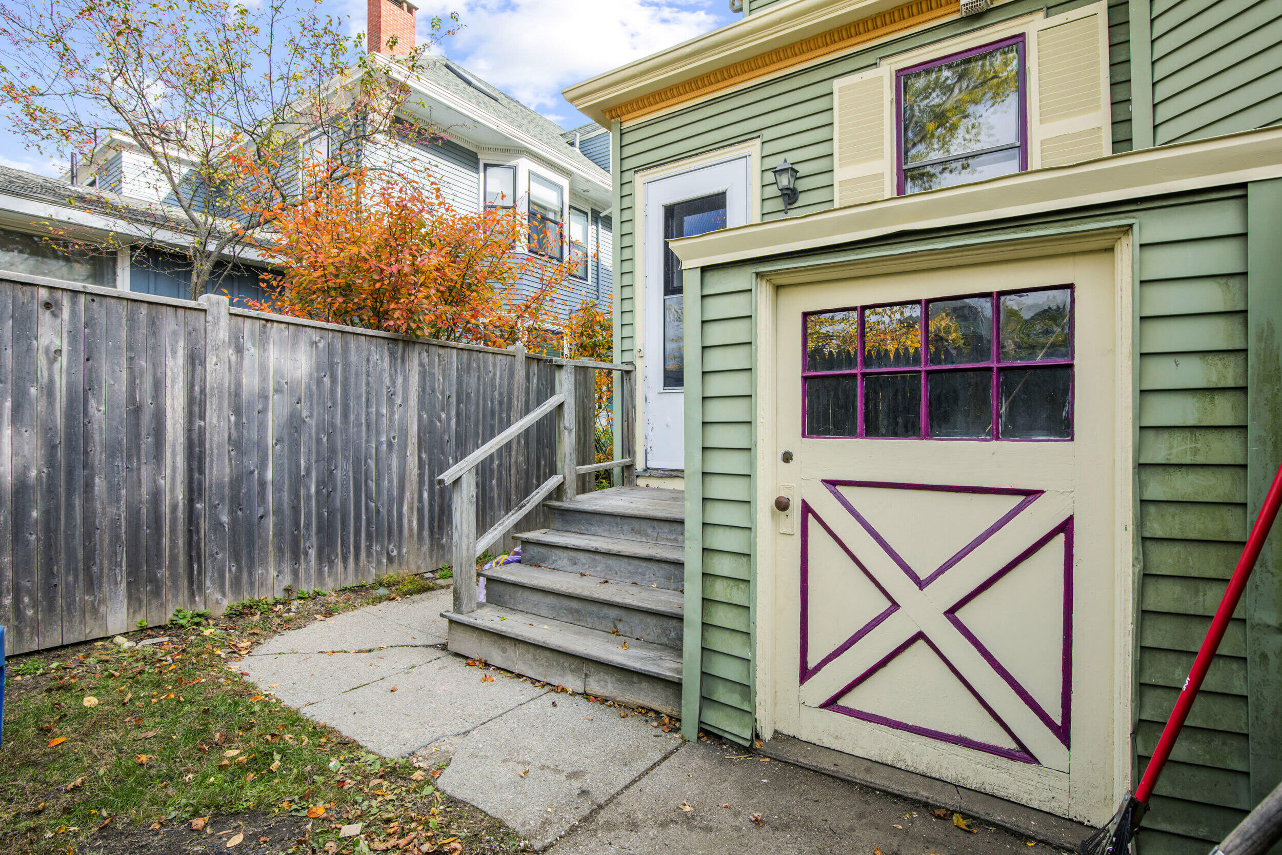 128 Chadwick Street