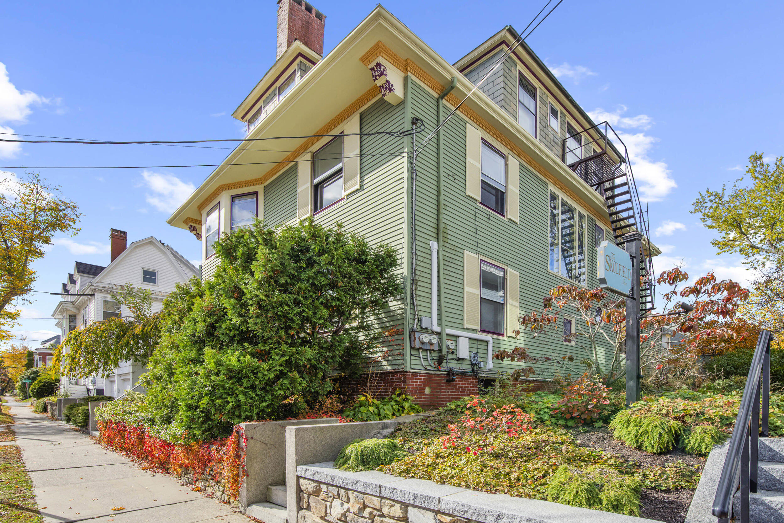 128 Chadwick Street