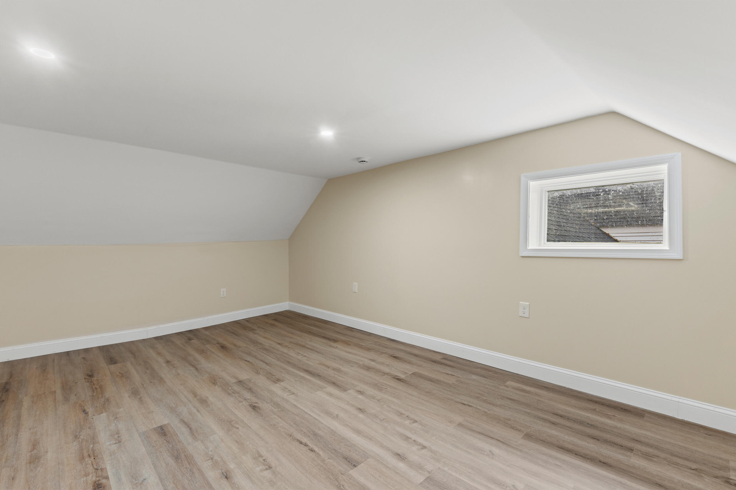 95 Skip Road