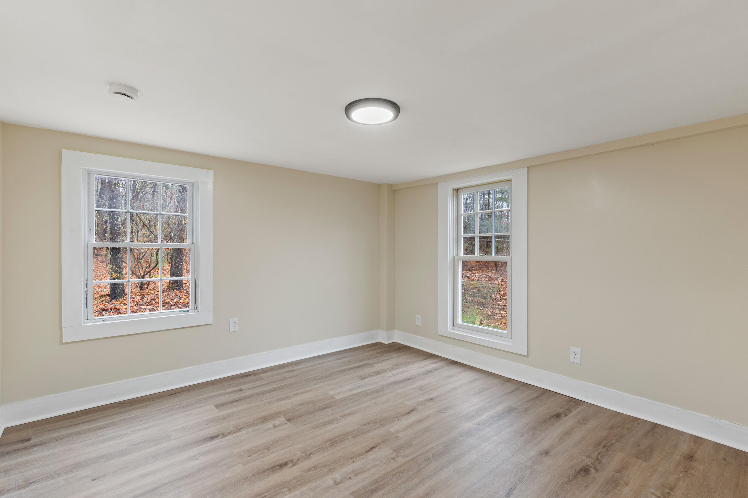 95 Skip Road