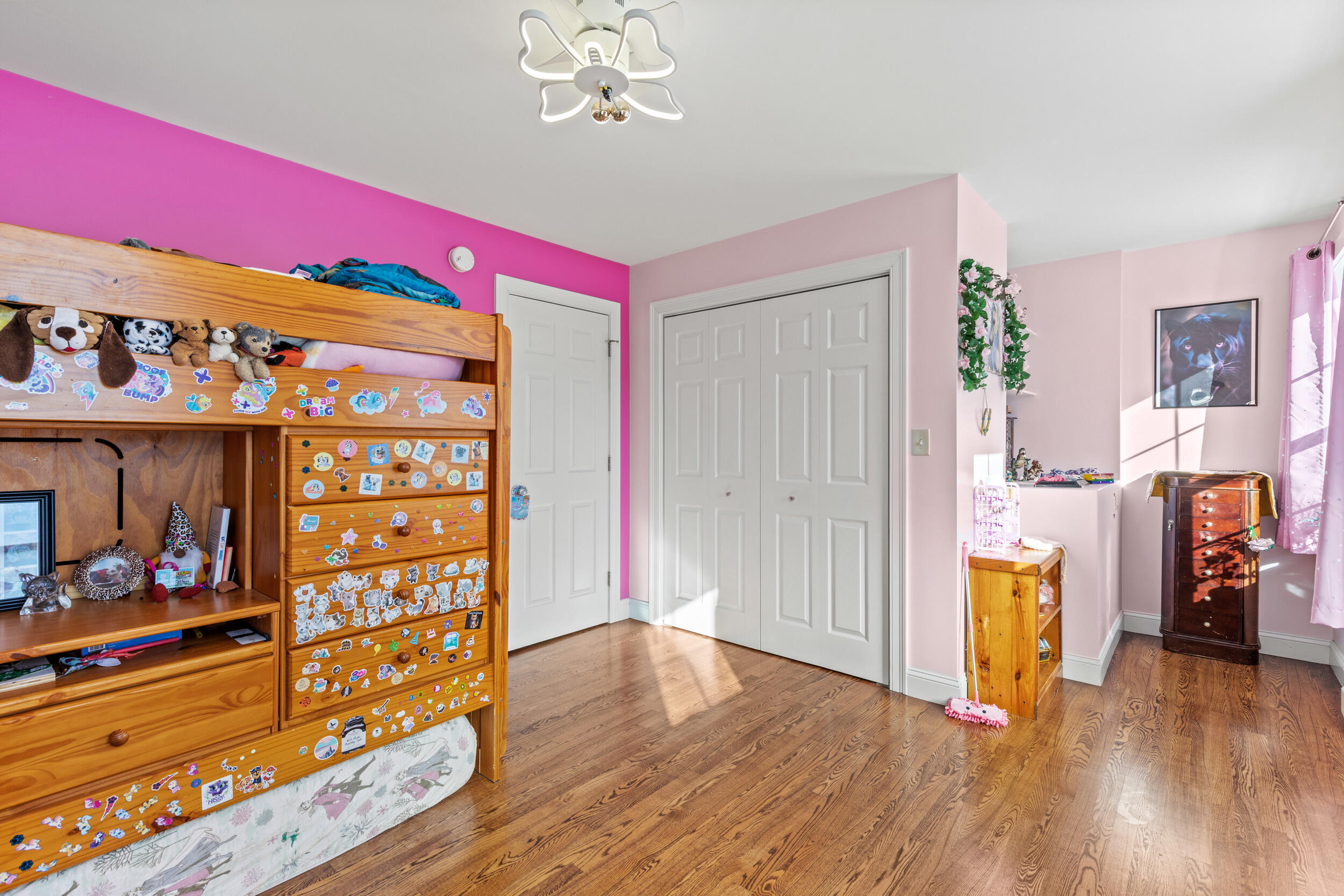 141 Thompson Road