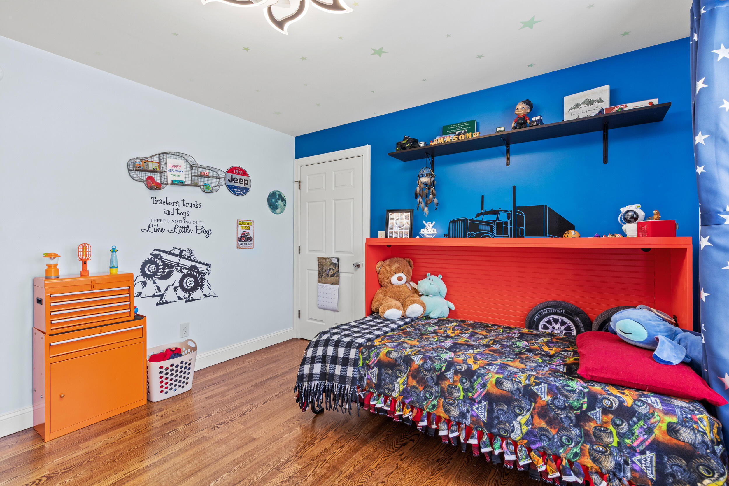 141 Thompson Road