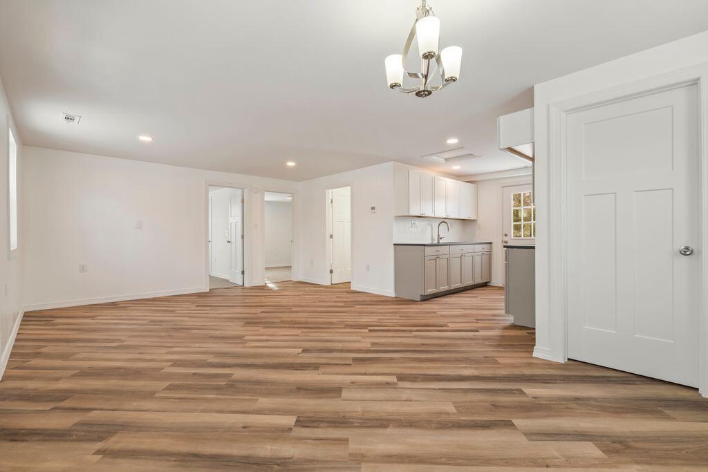 11 Dragonfly Lane