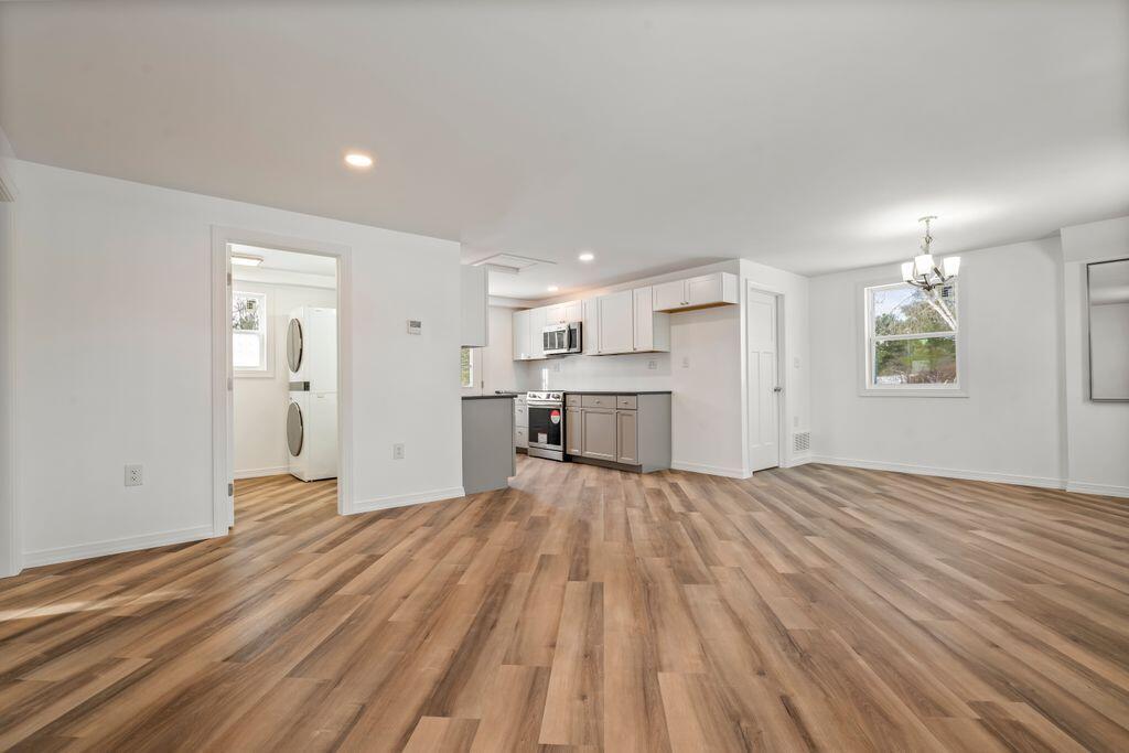 11 Dragonfly Lane